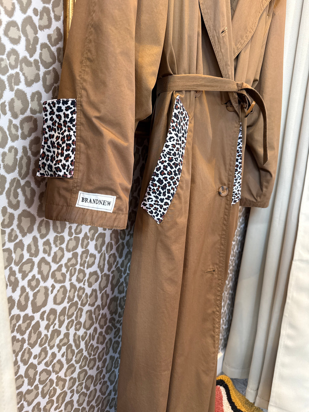 Upcycled Trenchcoat Brandnew x Sharing Stories maat L/XL