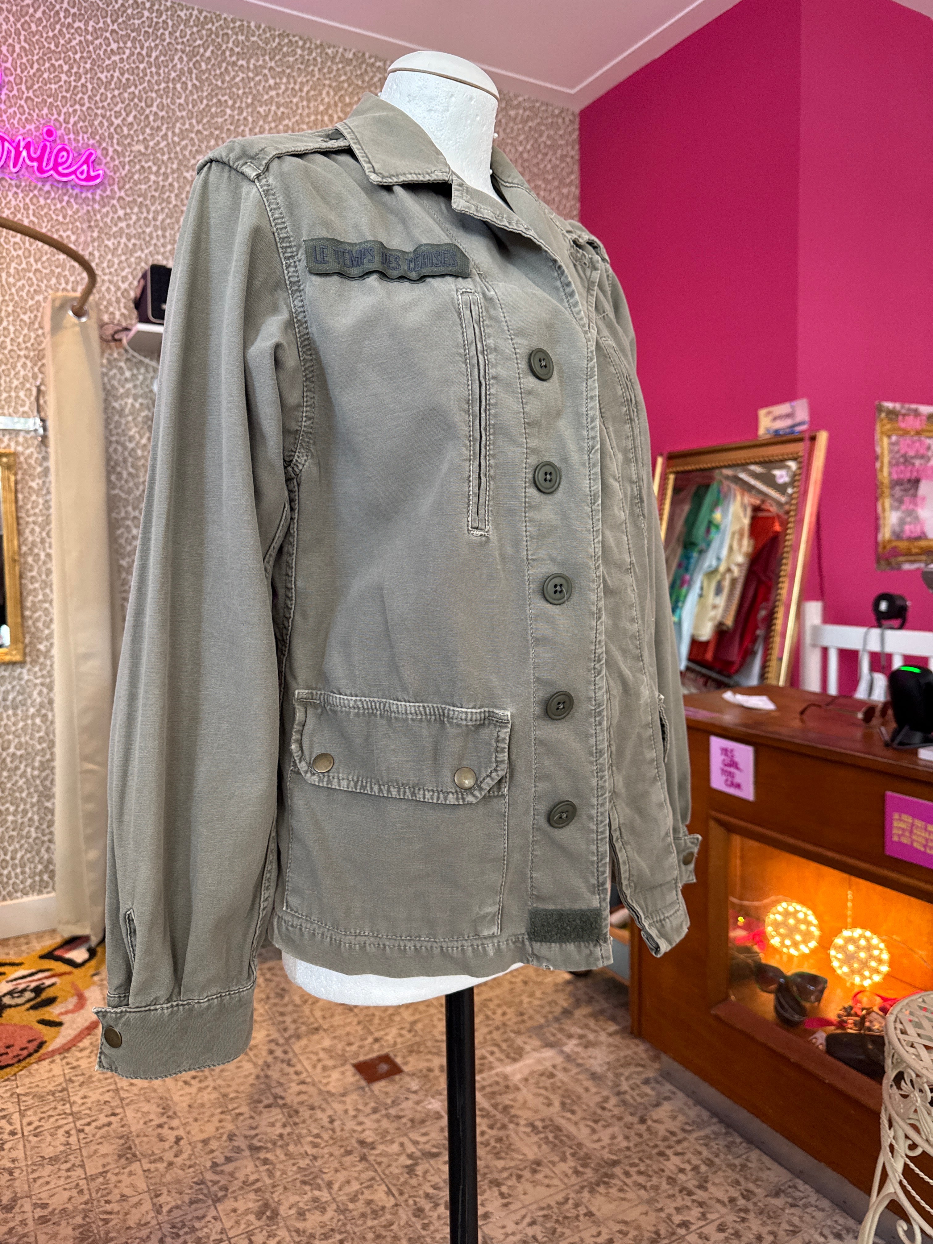 Vintage legerkleur jas maat S