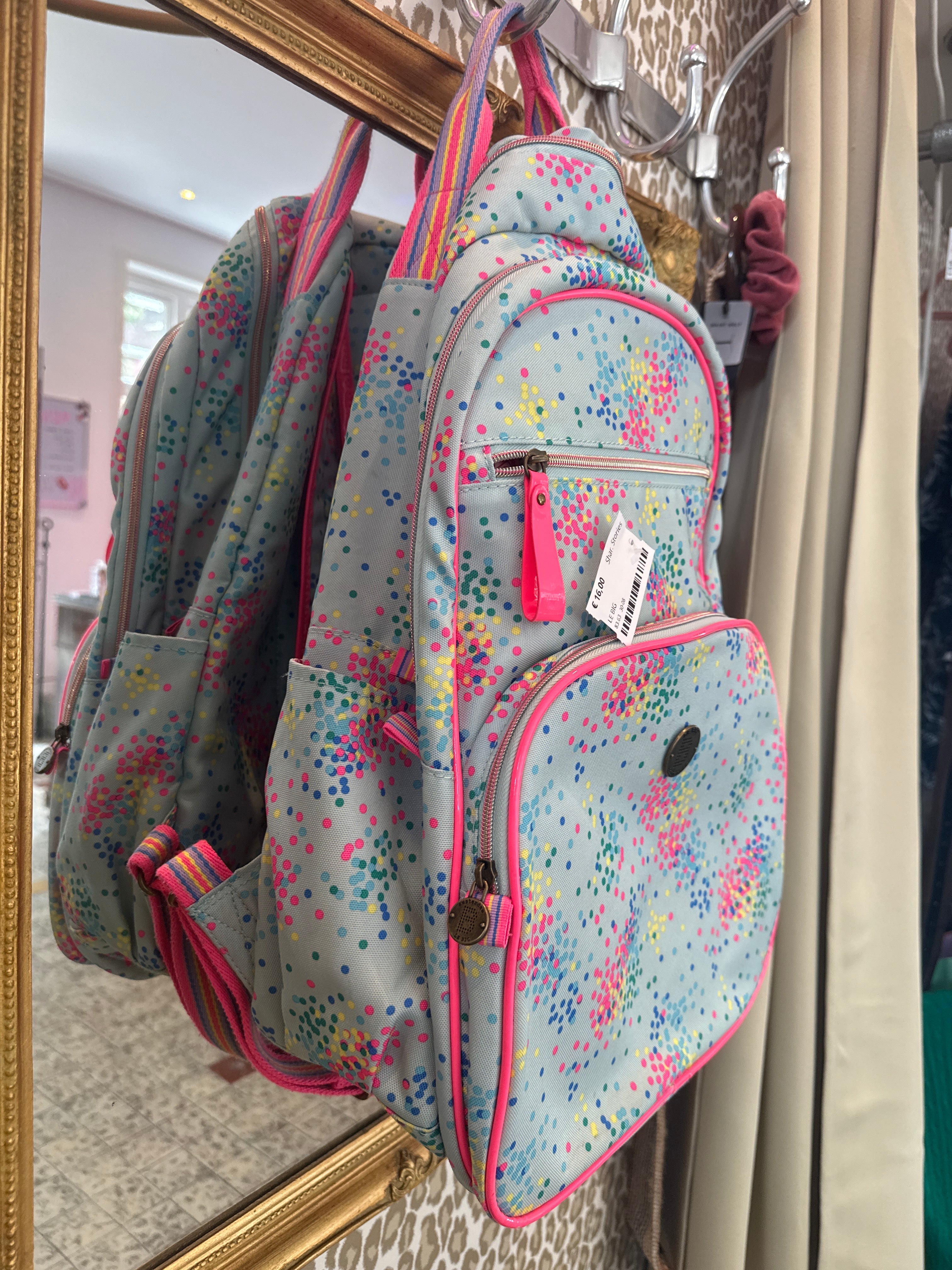 Le Big schooltas