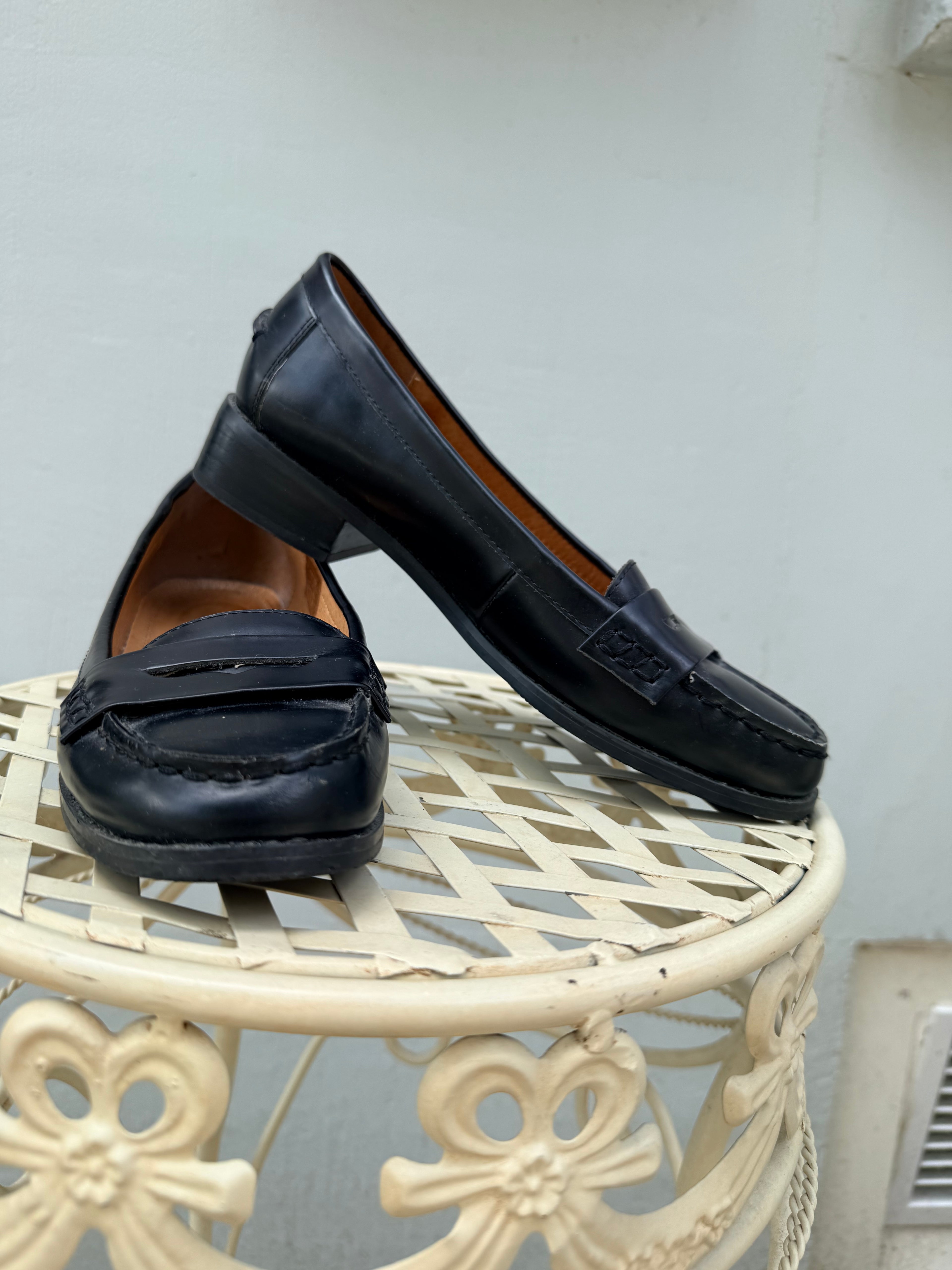 Camila’s leren loafers maat 38