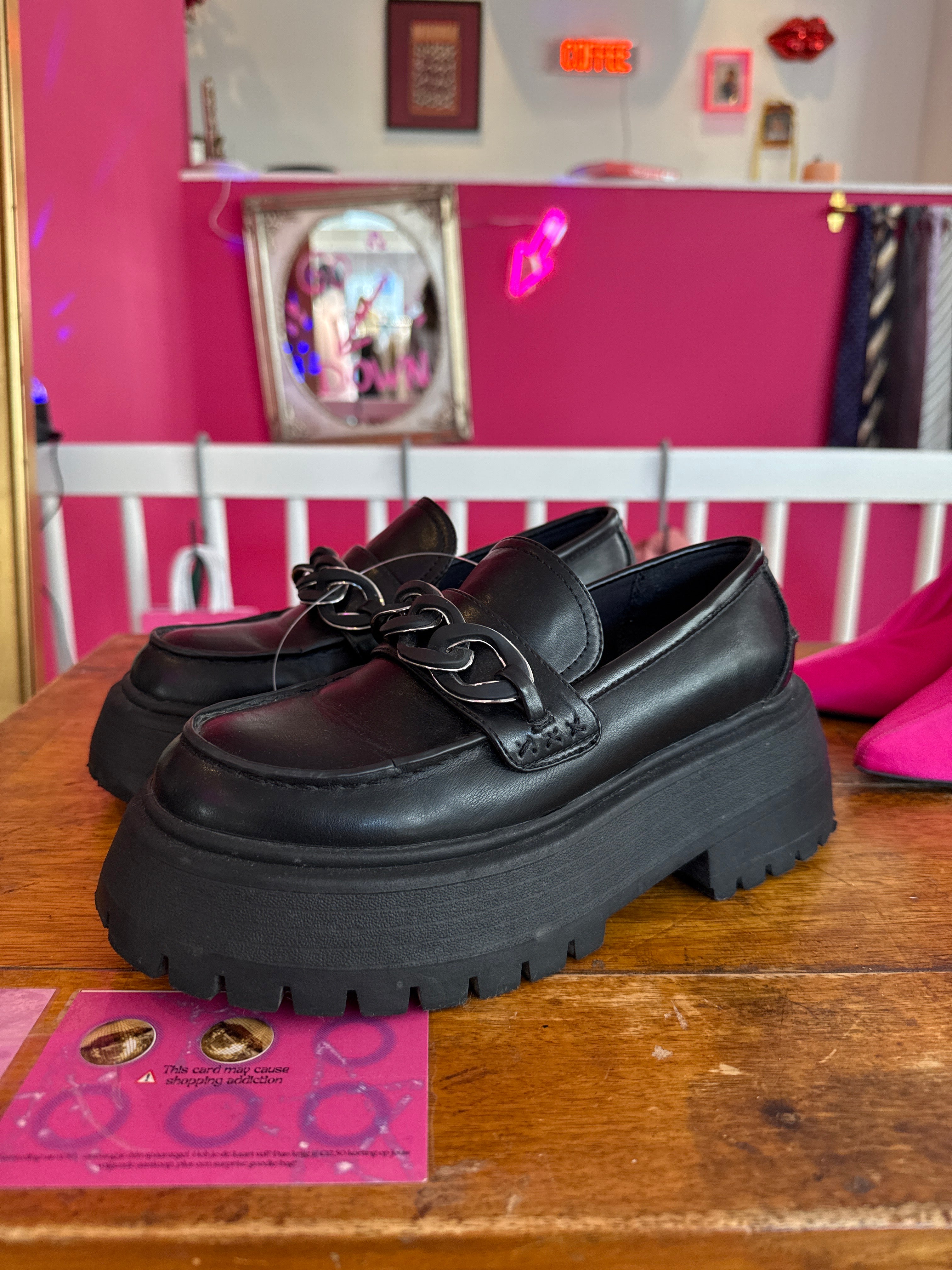 Call it spring loafers maat 37,5