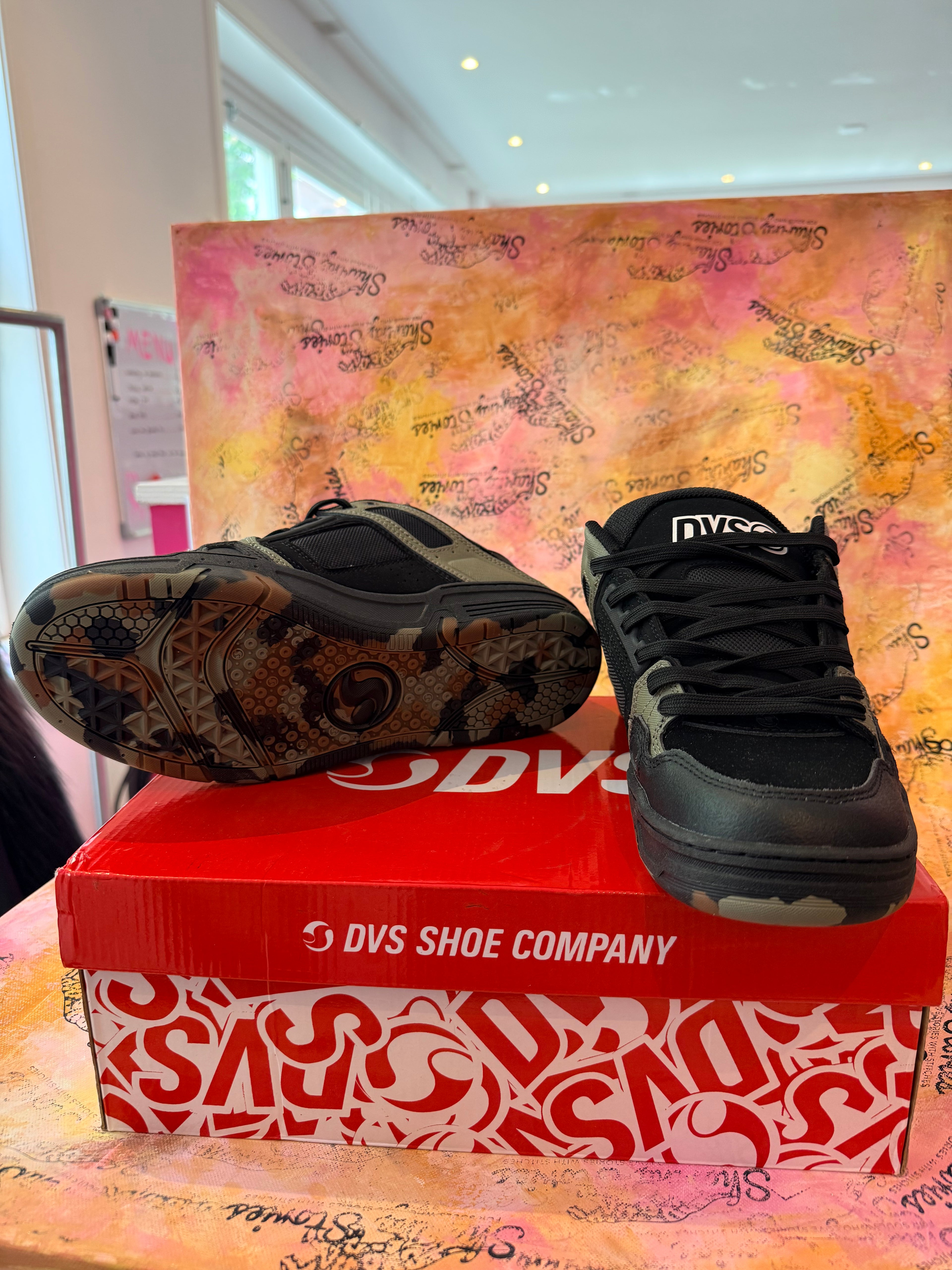 DVS sneakers (nieuw in doos) maat 42,5