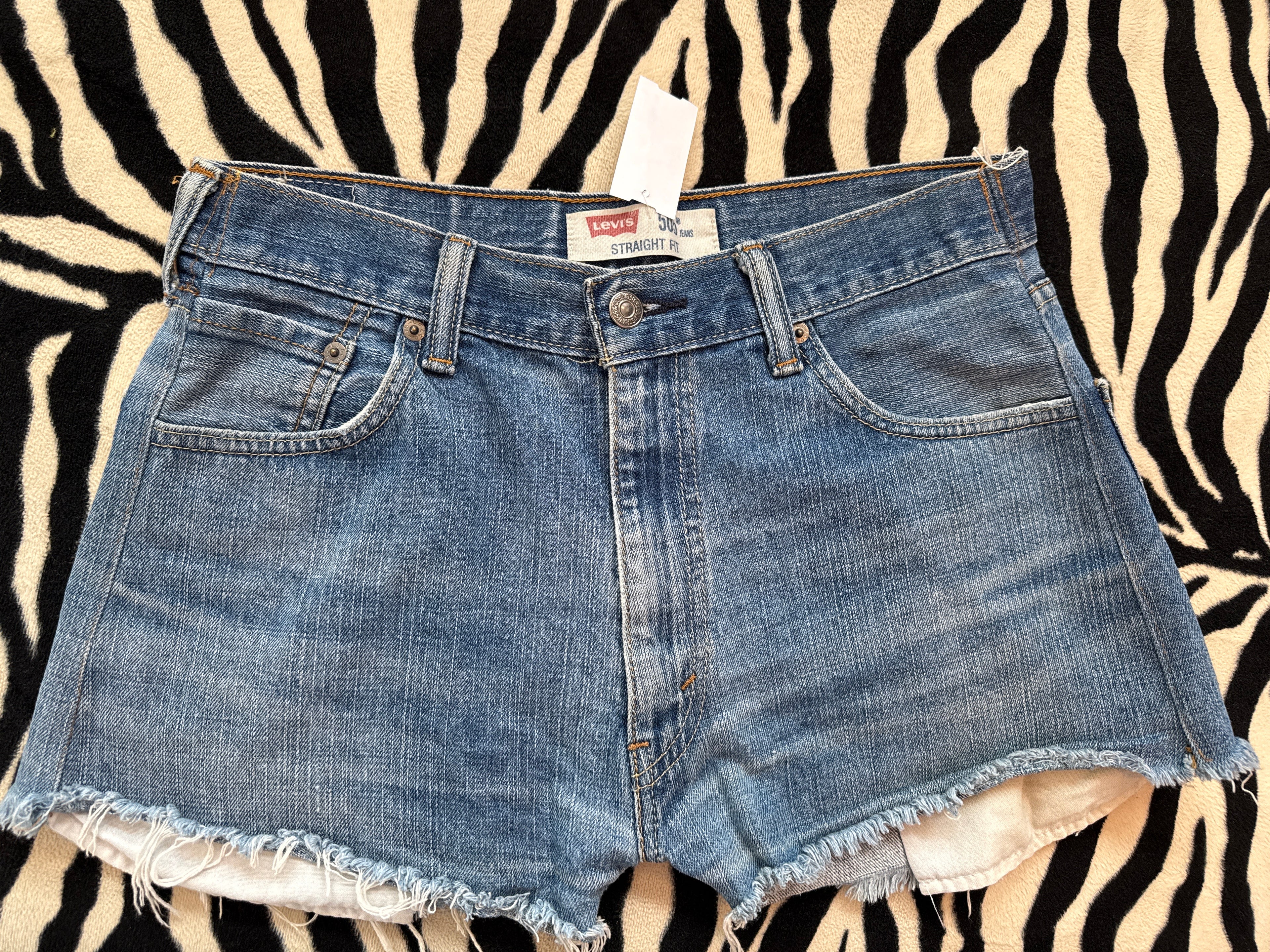 LEVI’s shorts maat XS/S