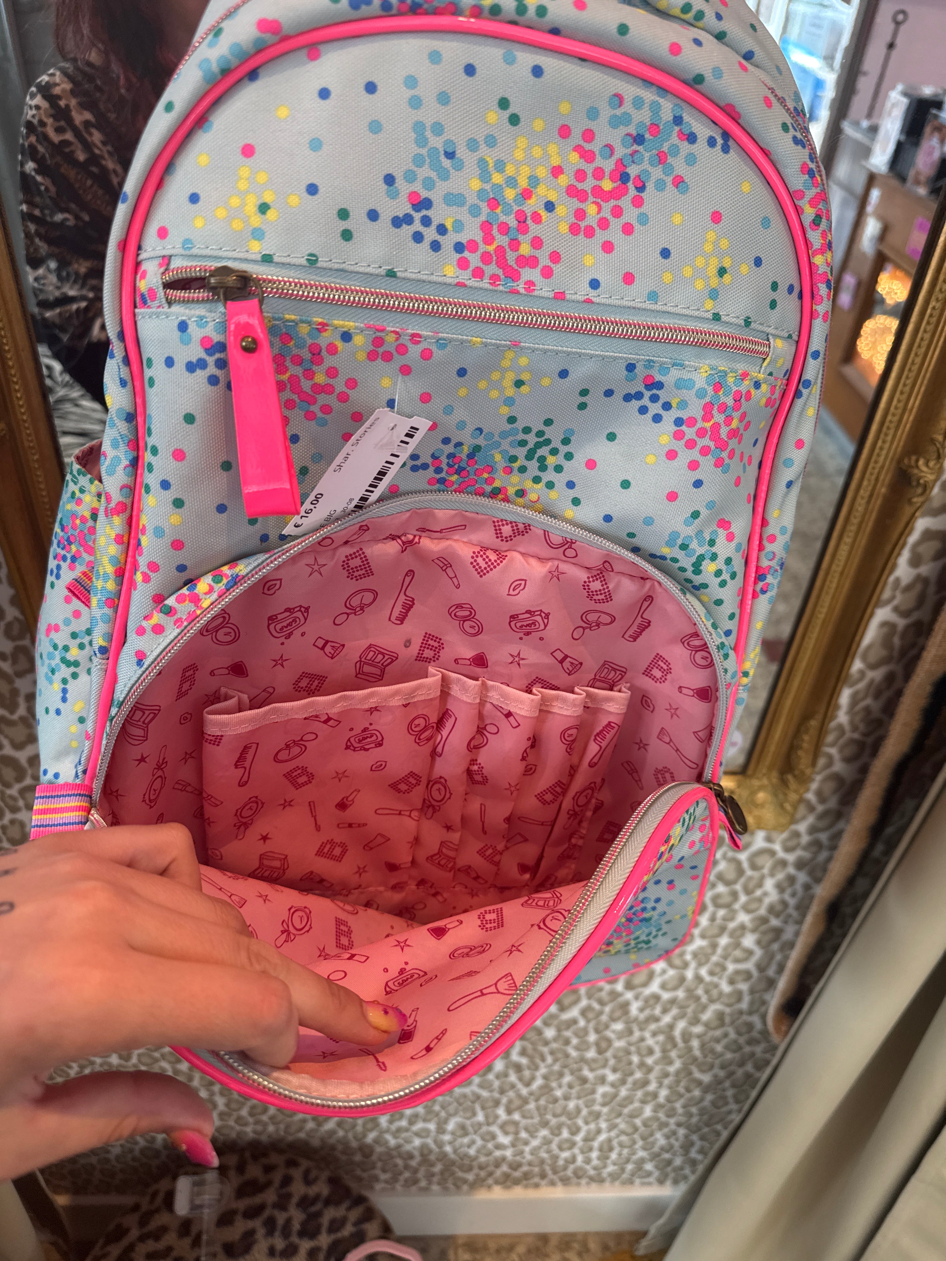 Le Big schooltas
