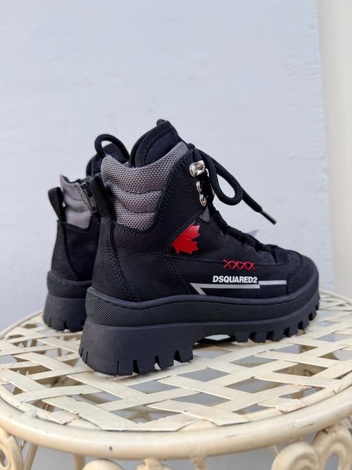 D Squared 2 veterlaarzen maat 28