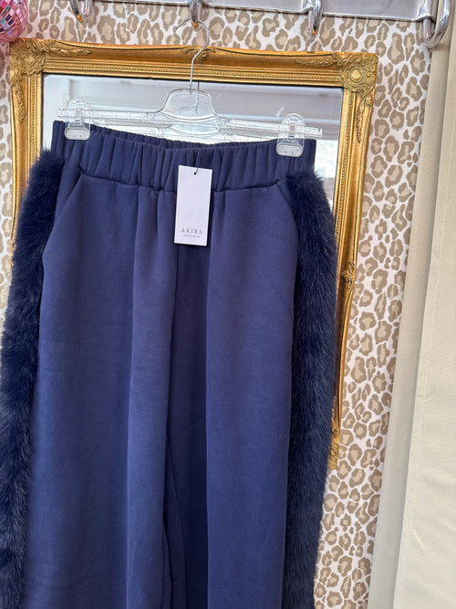 Akira joggingbroek maat L