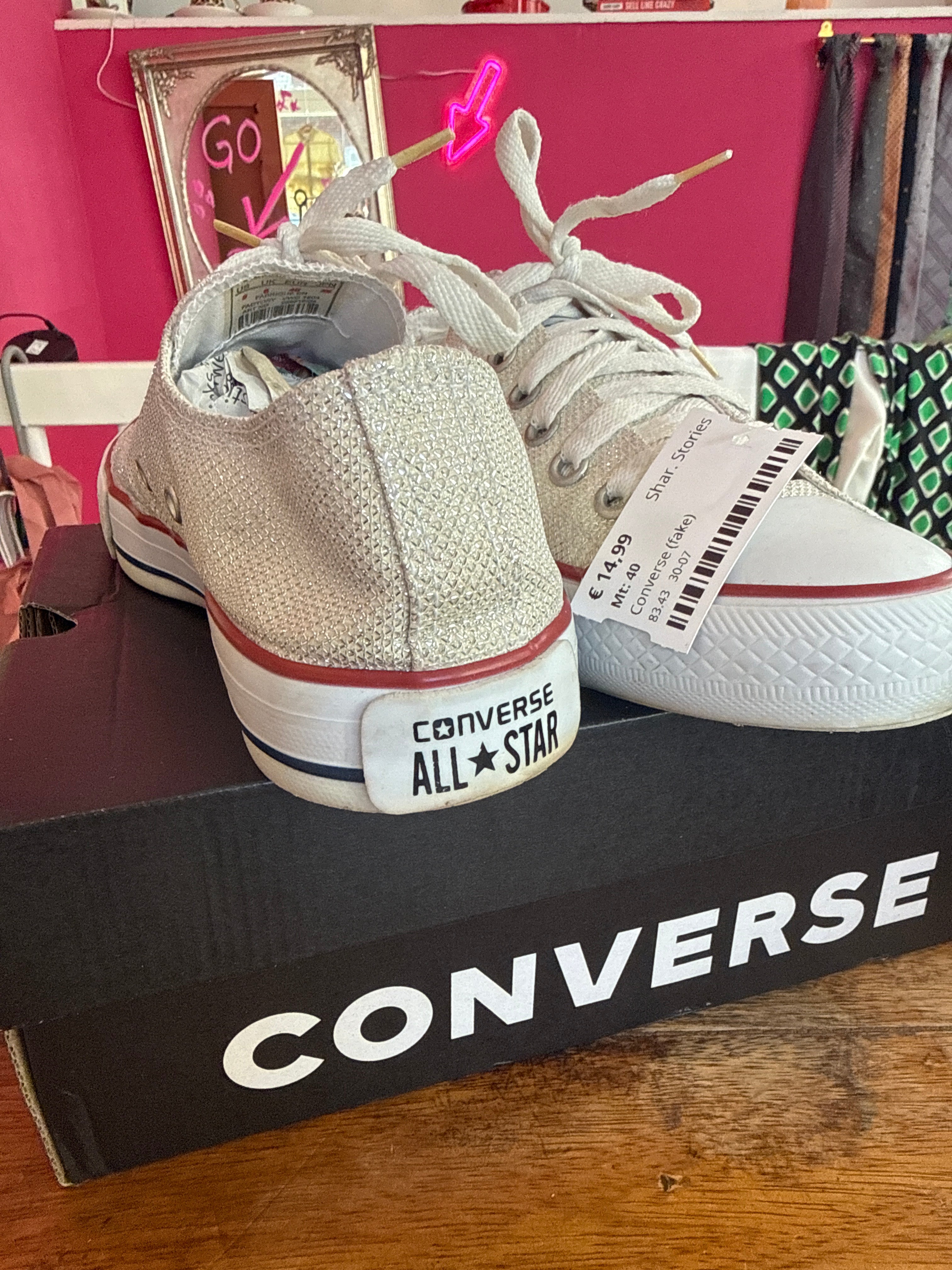 Converse (fake) sneakers maat 40