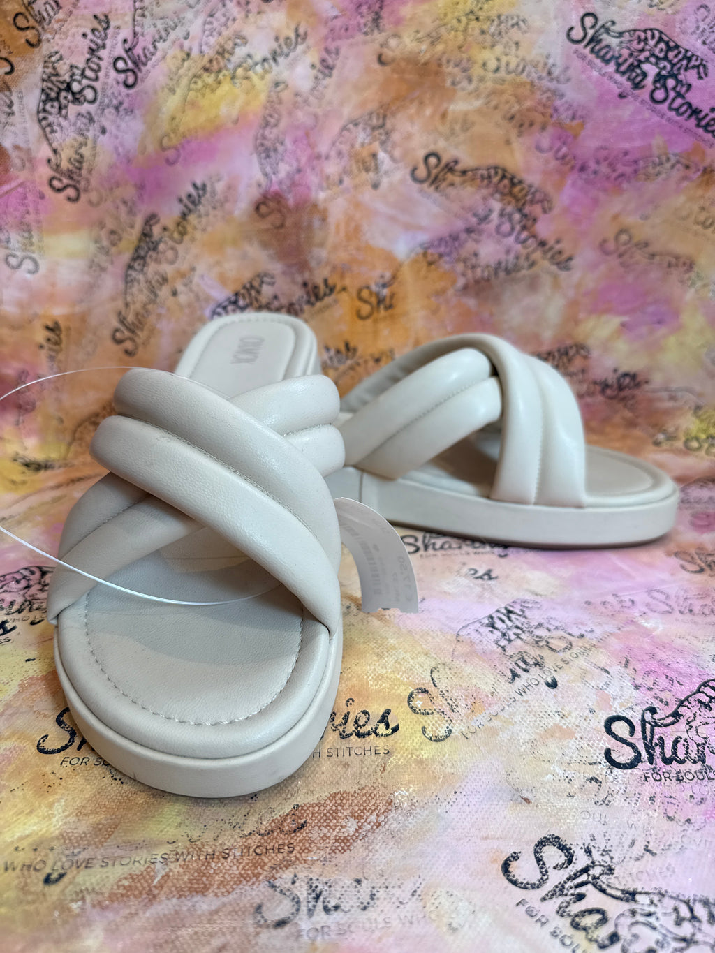 Oxmox slippers / faux leather / maat 37 / nooit gedragen