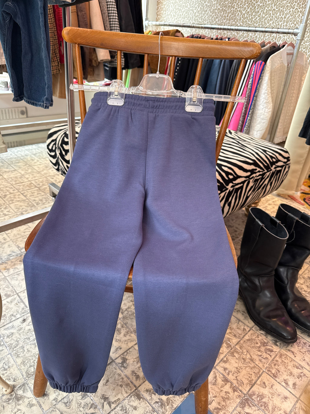 HEMA broek 6/7/8 jaar