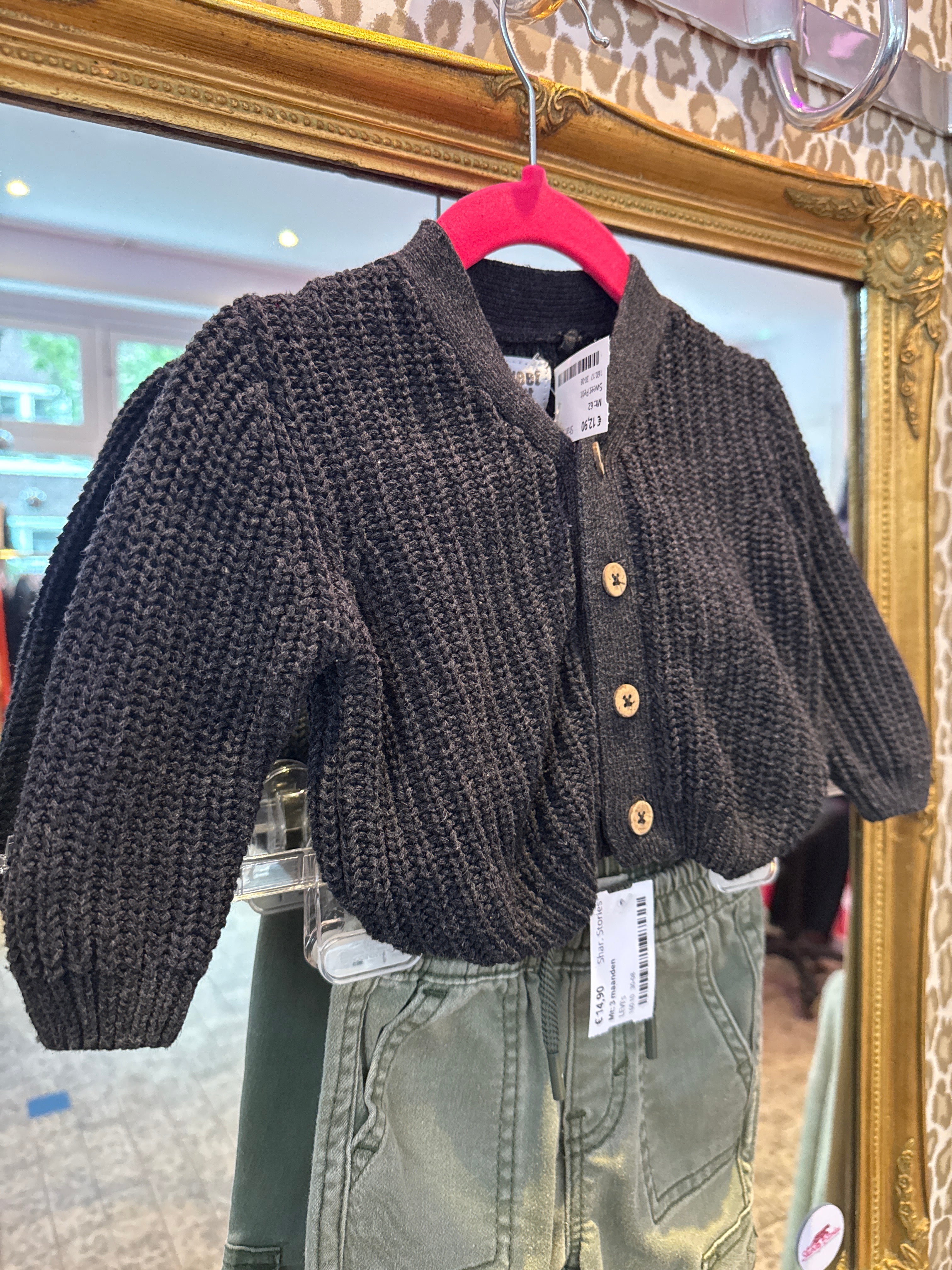 Prenatal vest en LEVI’s cargo 1/2/3 maanden set ACTIE