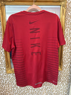 Nike hardloop t-shirt maat M
