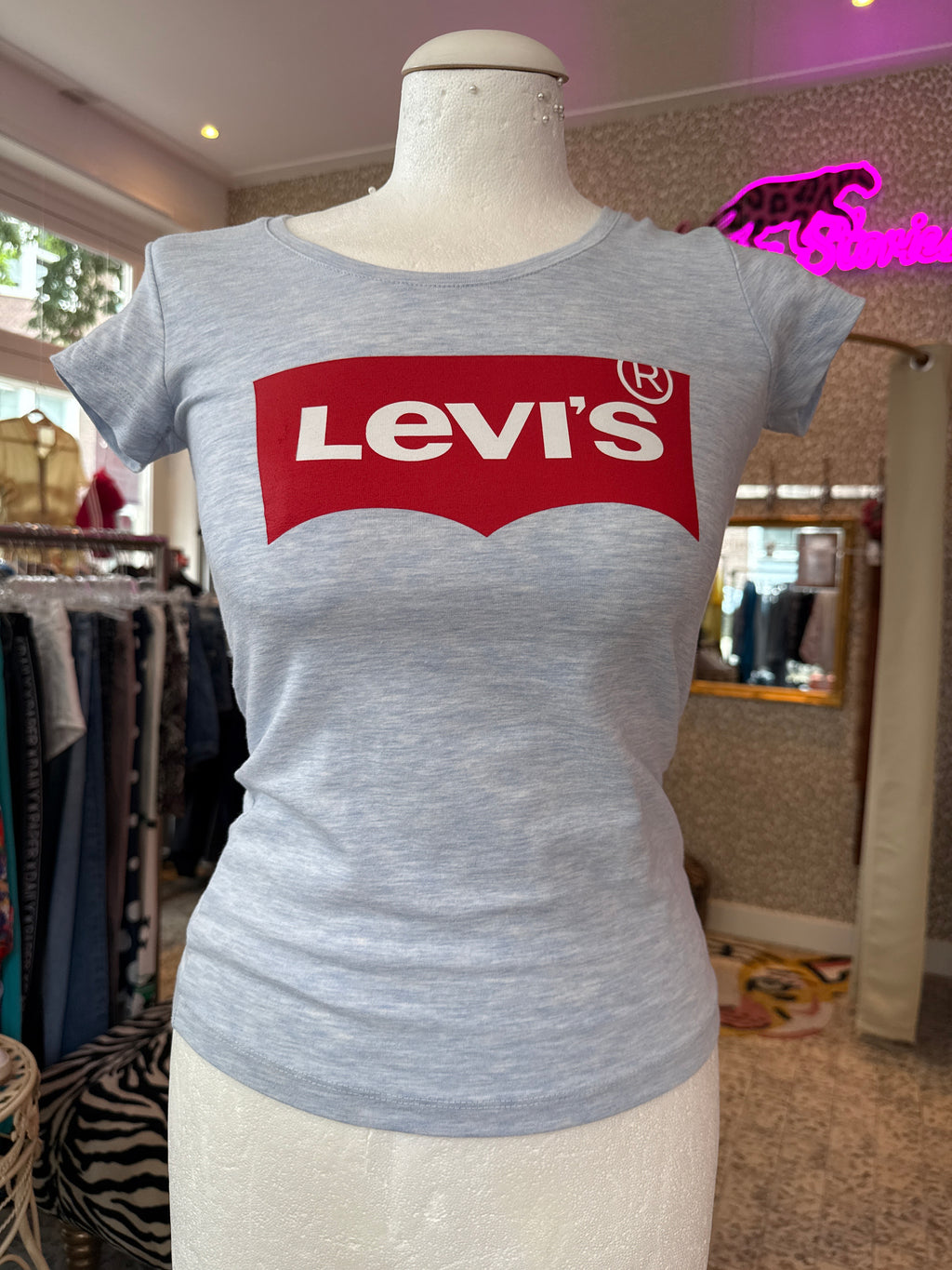 LEVI’s t-shirt maat S