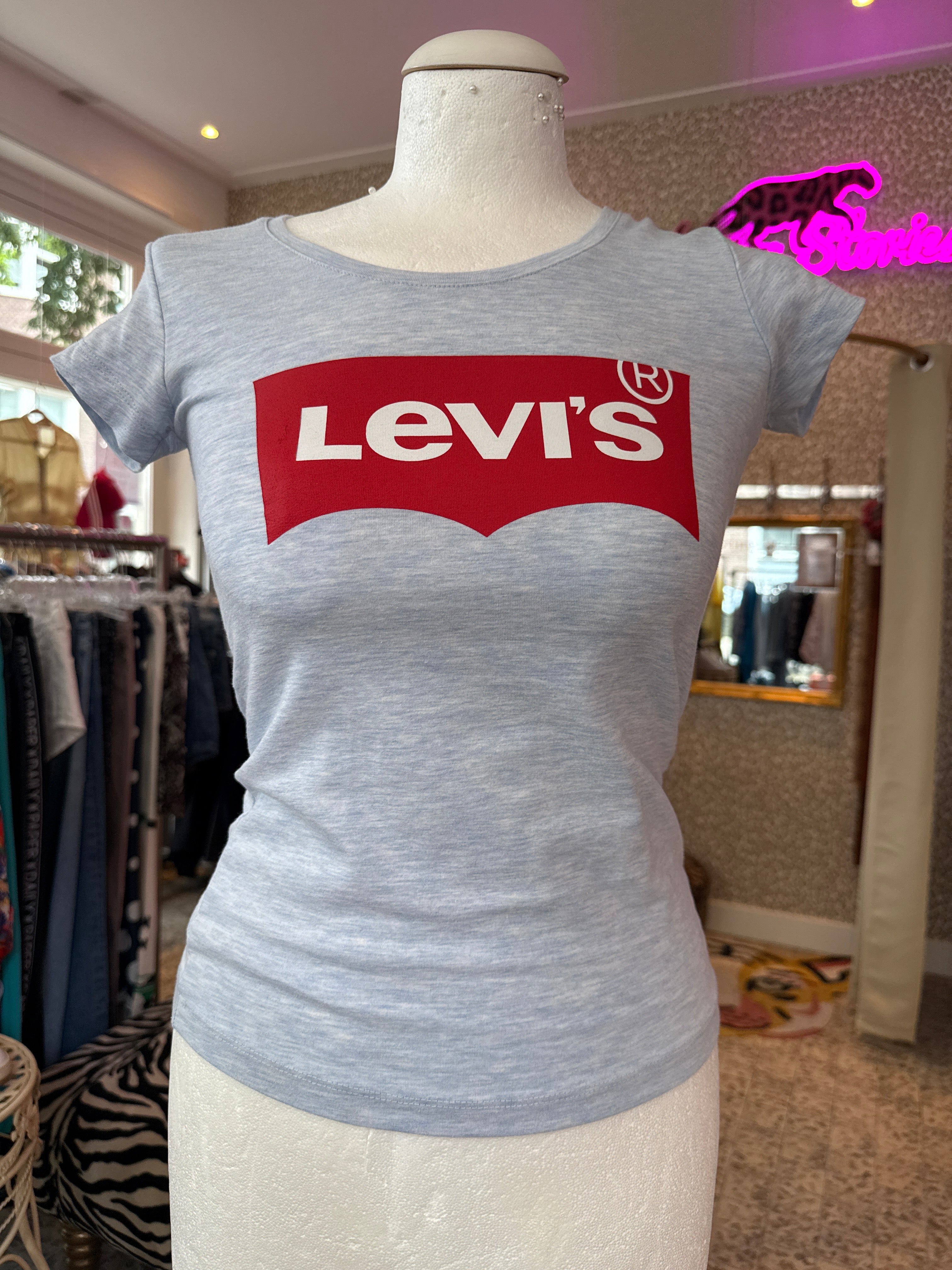 LEVI’s t-shirt maat S