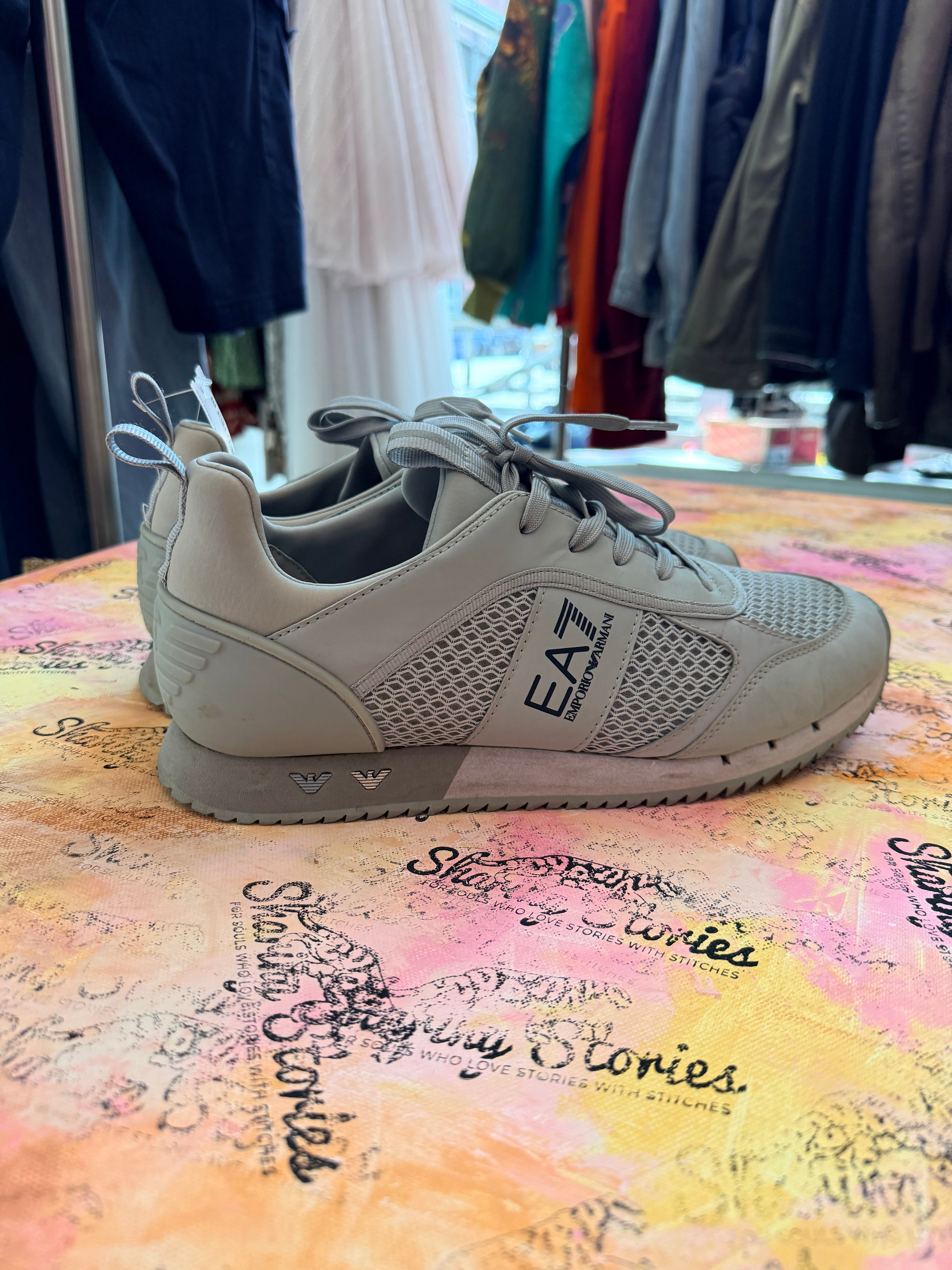 EA7 Armani maat 43,5
