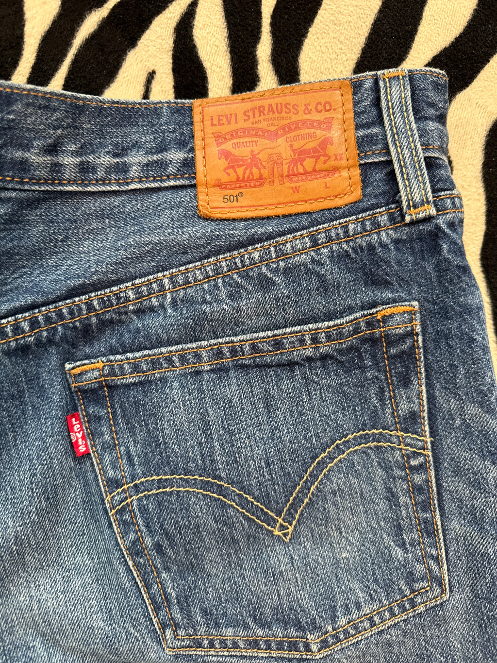 LEVI’s 501 shorts maat M