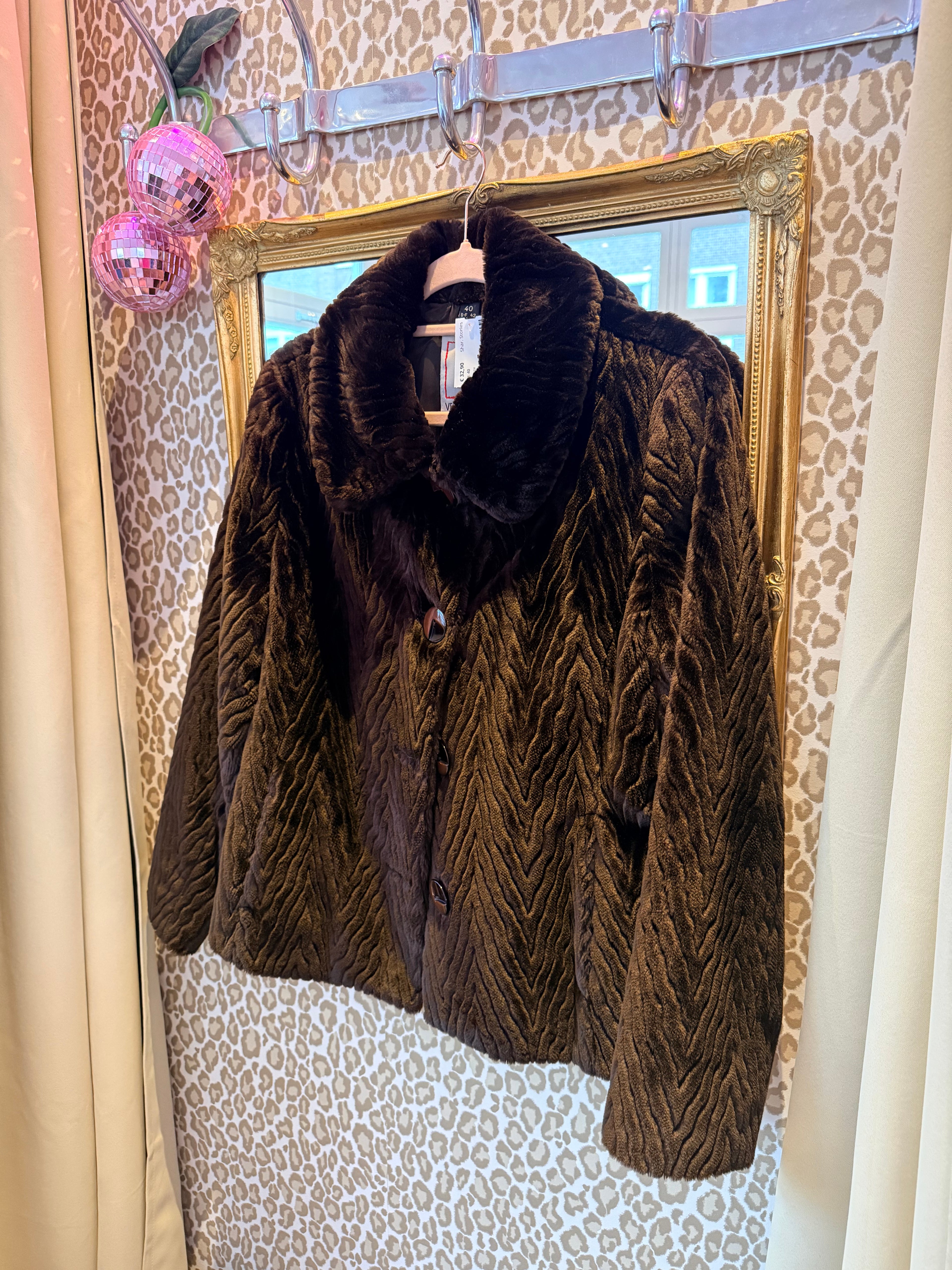 Vintage Faux Furr Jas maat M