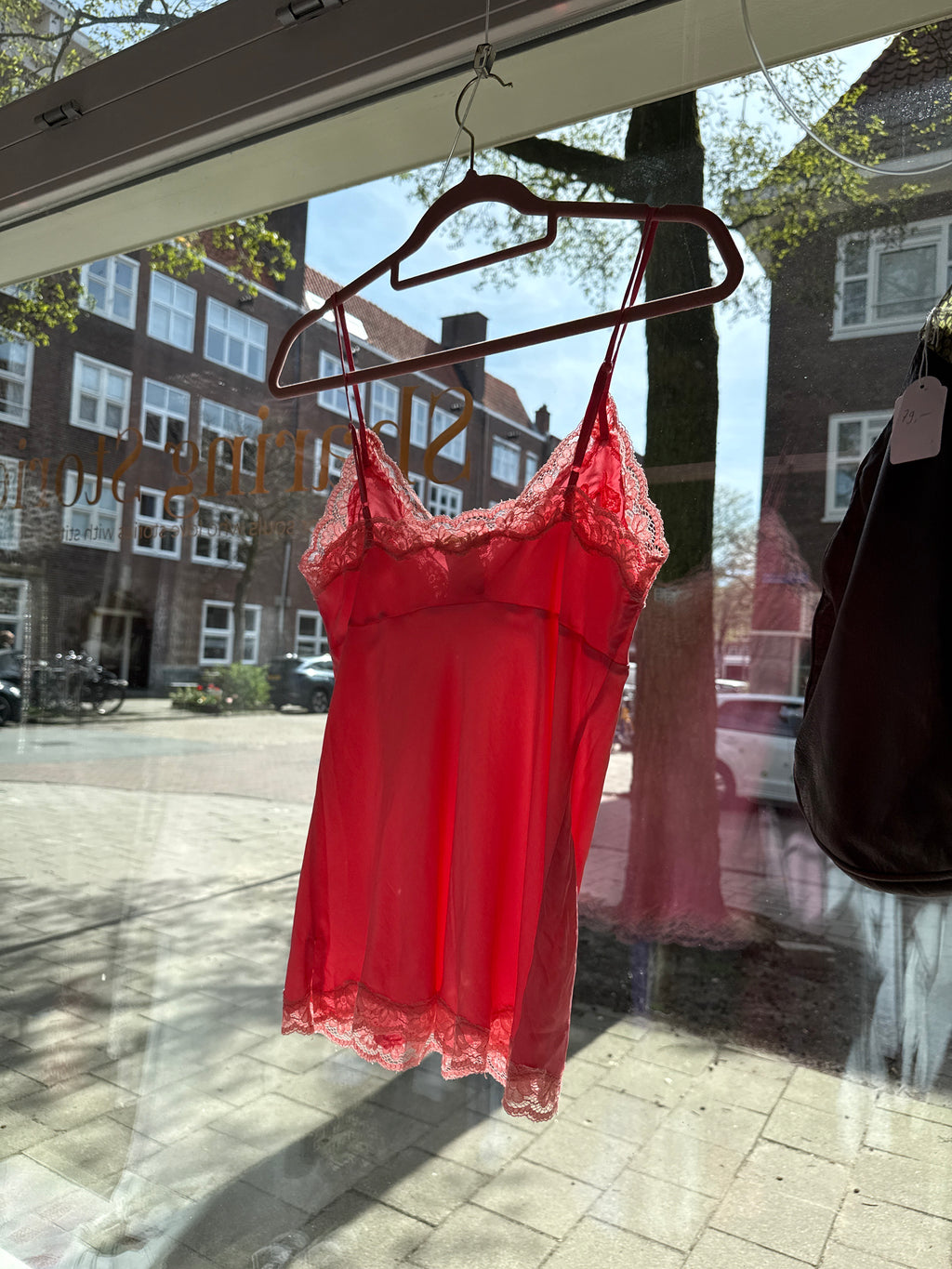 100% zijde top maat S