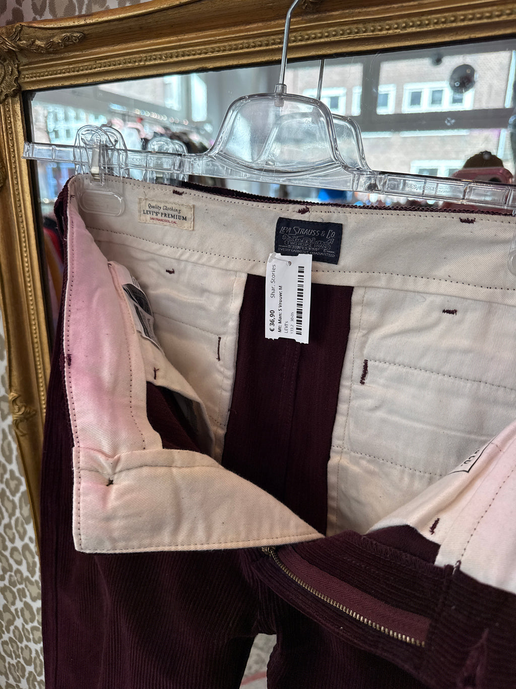 LEVI’s broek maat S/M