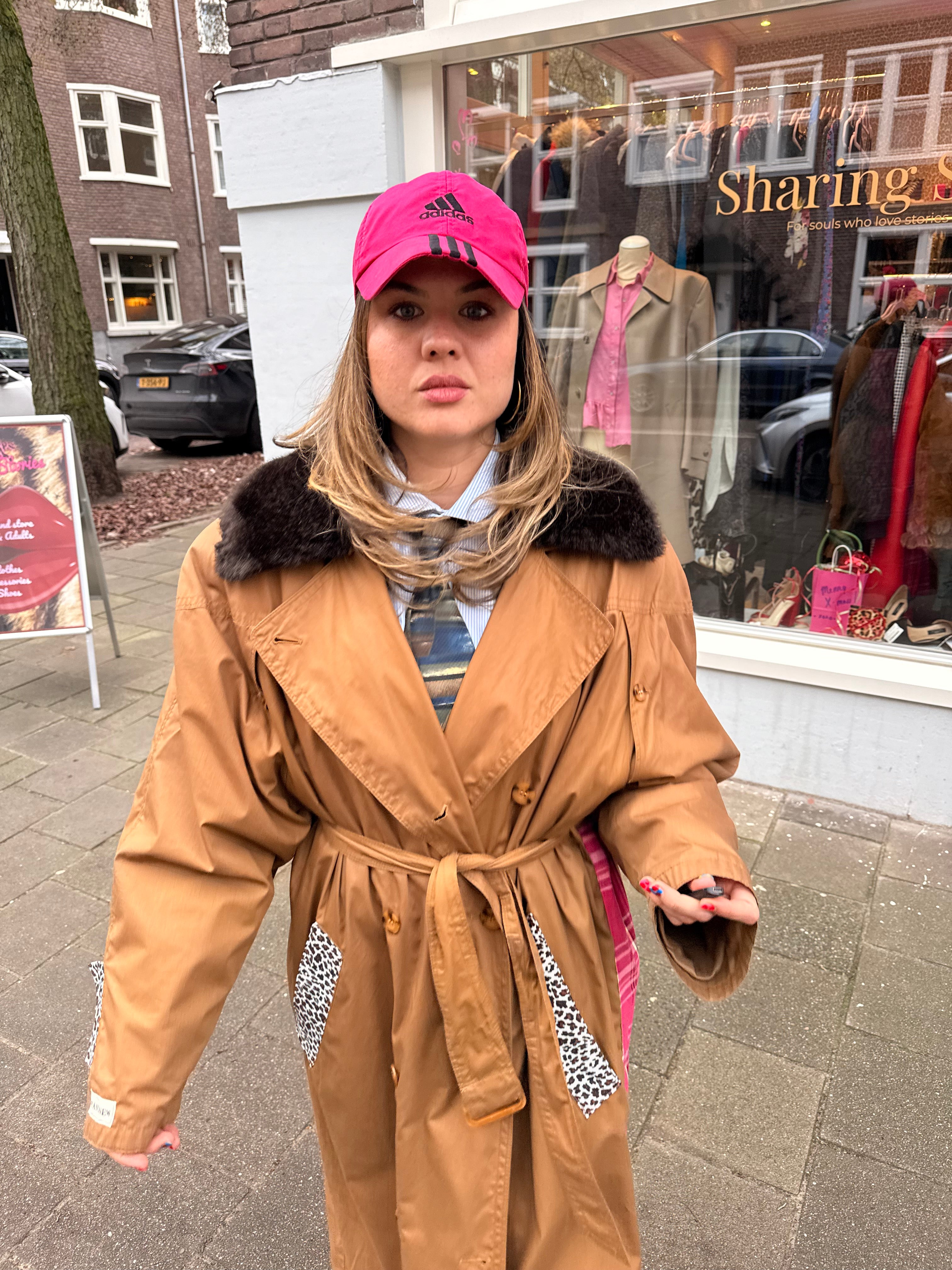 Upcycled Trenchcoat Brandnew x Sharing Stories maat L/XL