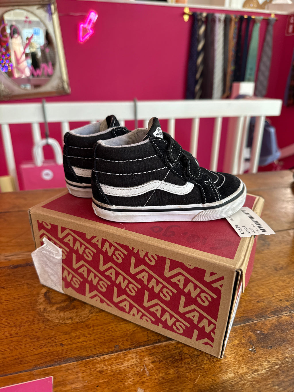 VANS maat 22,5