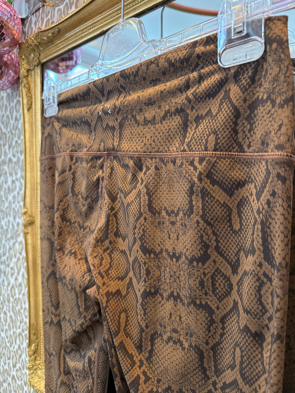 Varley sportbroek maat XL