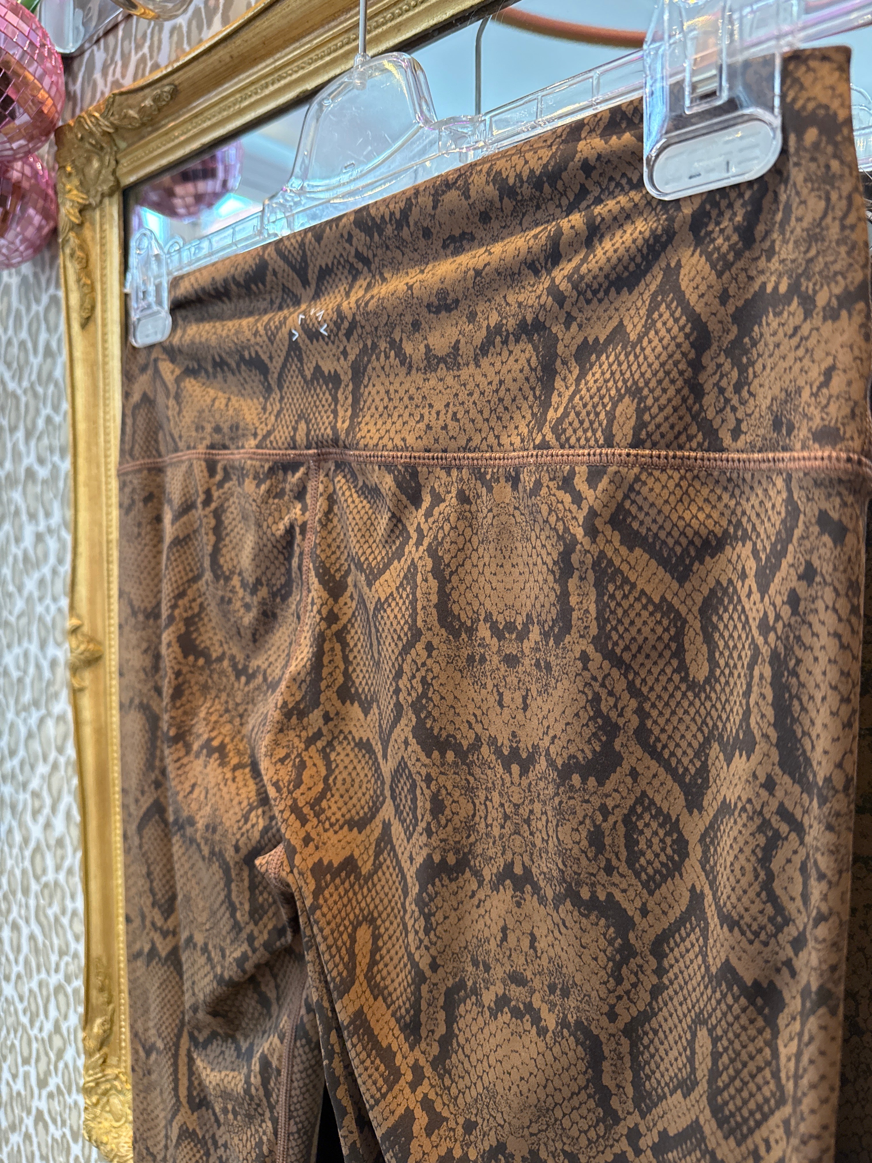 Varley sportbroek maat XL