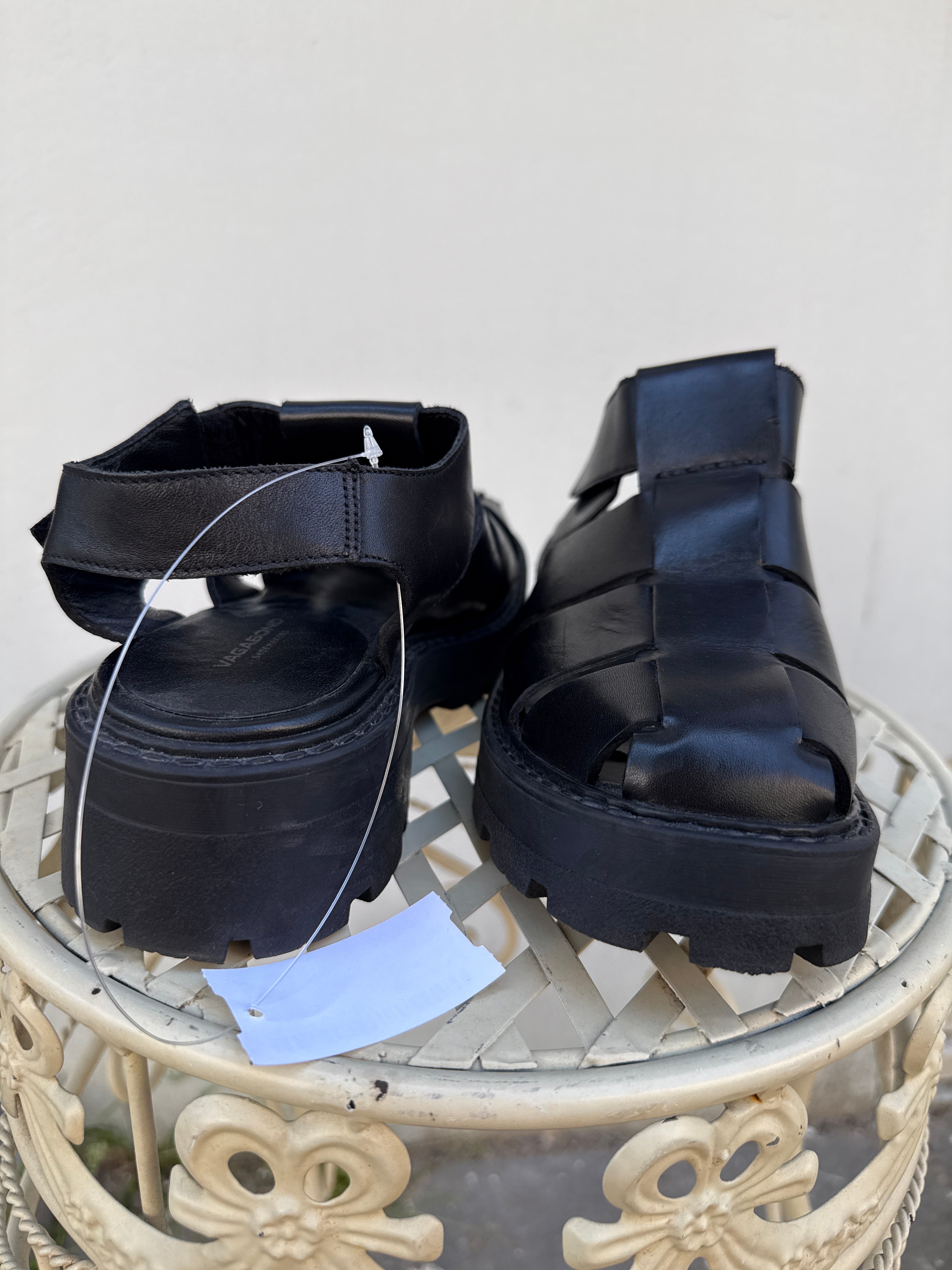 Vagabond sandalen maat 38