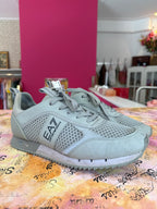 EA7 Armani maat 43,5
