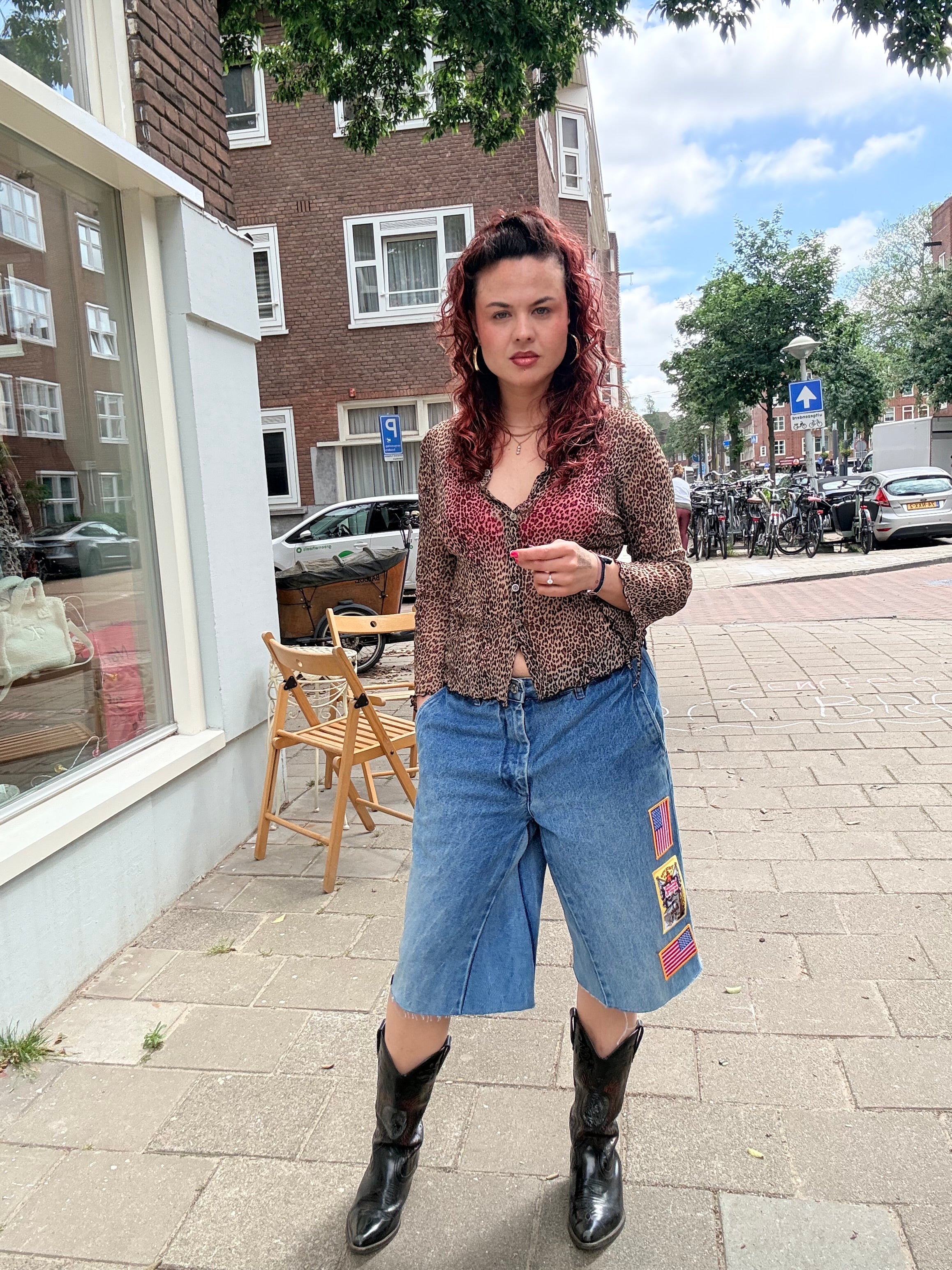 Upcycled Jorts met patches maat L / EU size 42