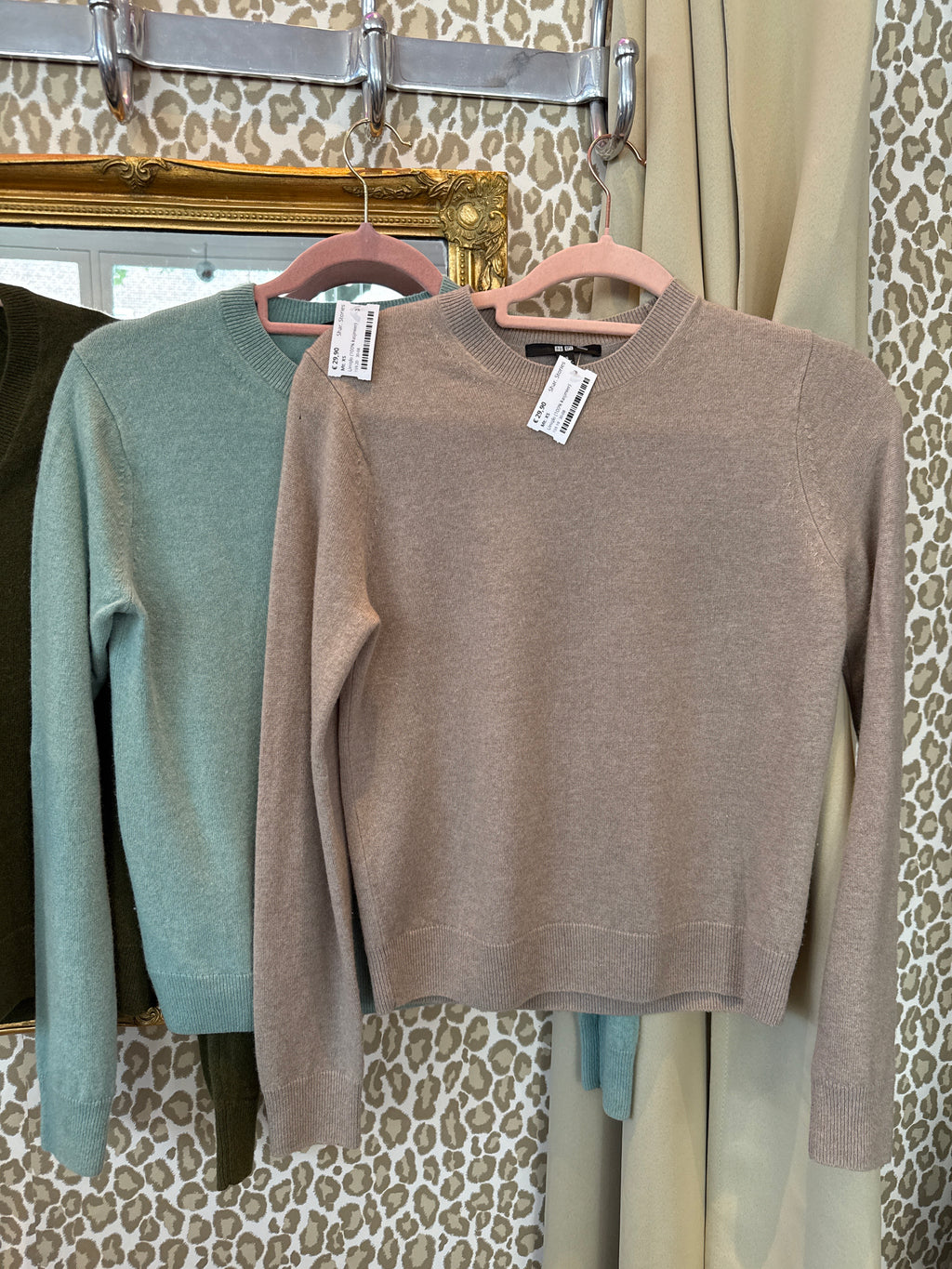 Uniqlo 100% kasjmier trui maat XS - set van 3
