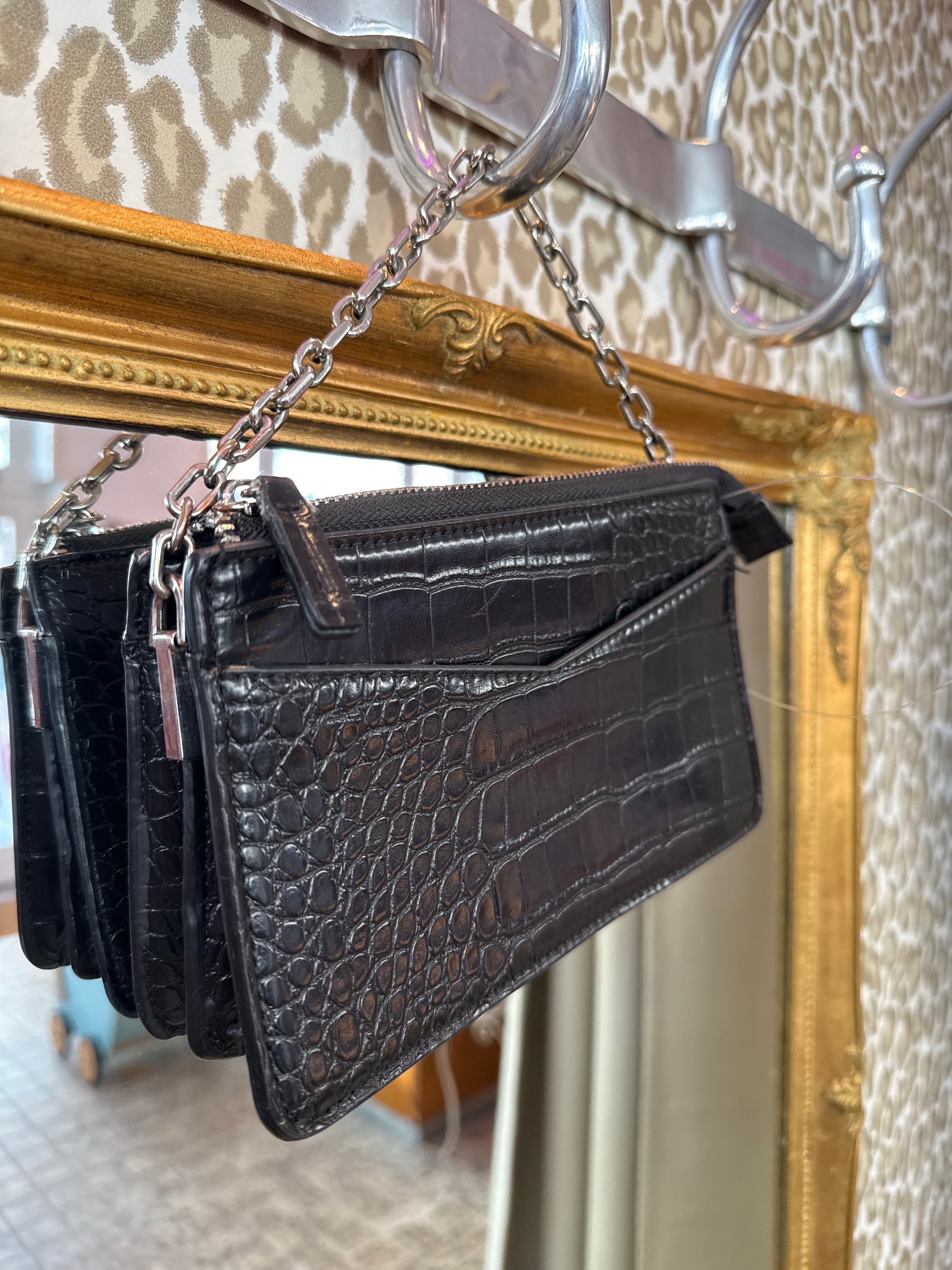 Mini clutch