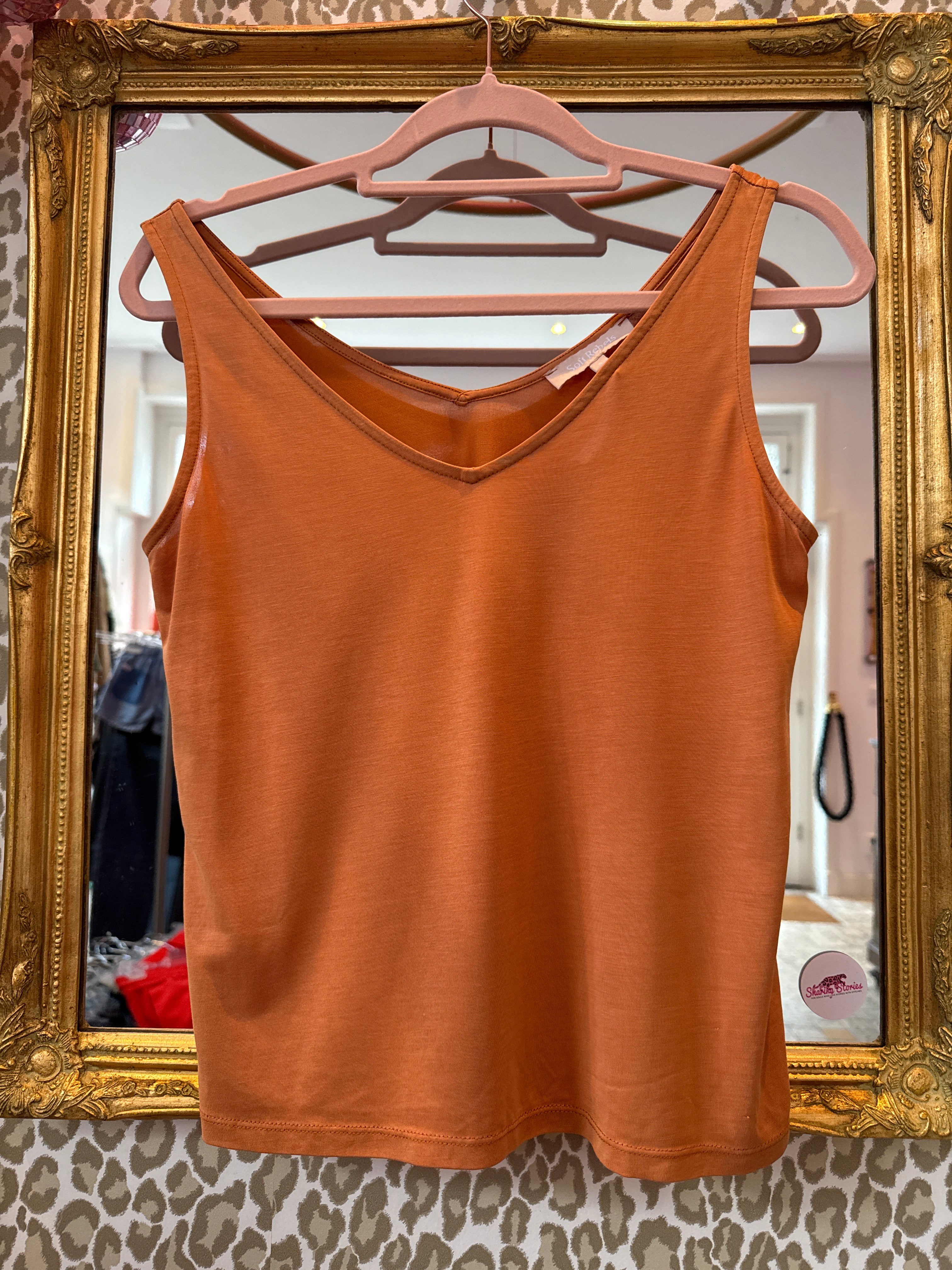 Soft Rebels top maat S