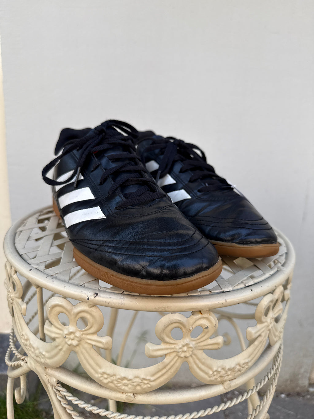 Adidas zaalvoetbal sneakers maat 43,5