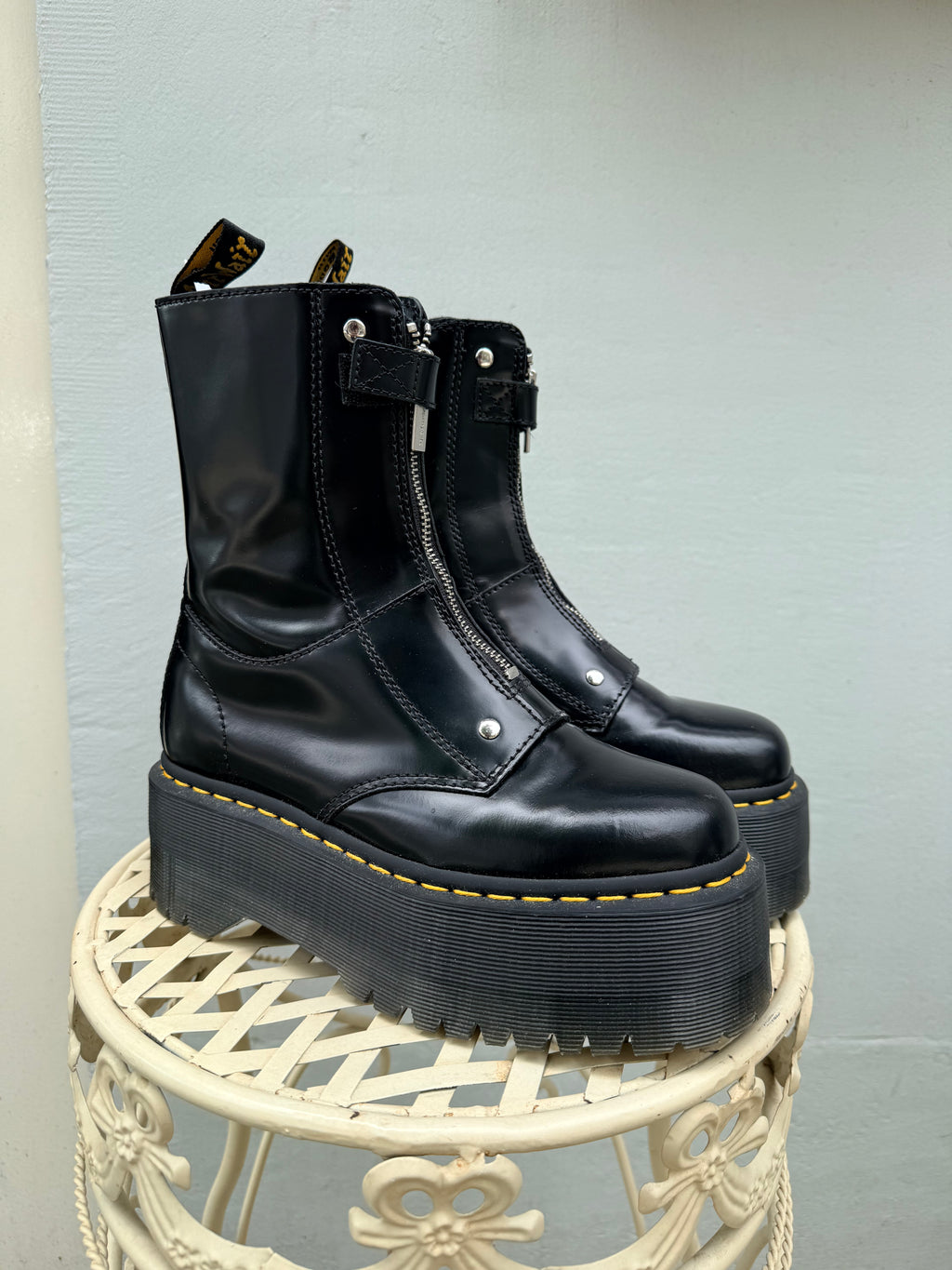 Dr. Martens maat 37