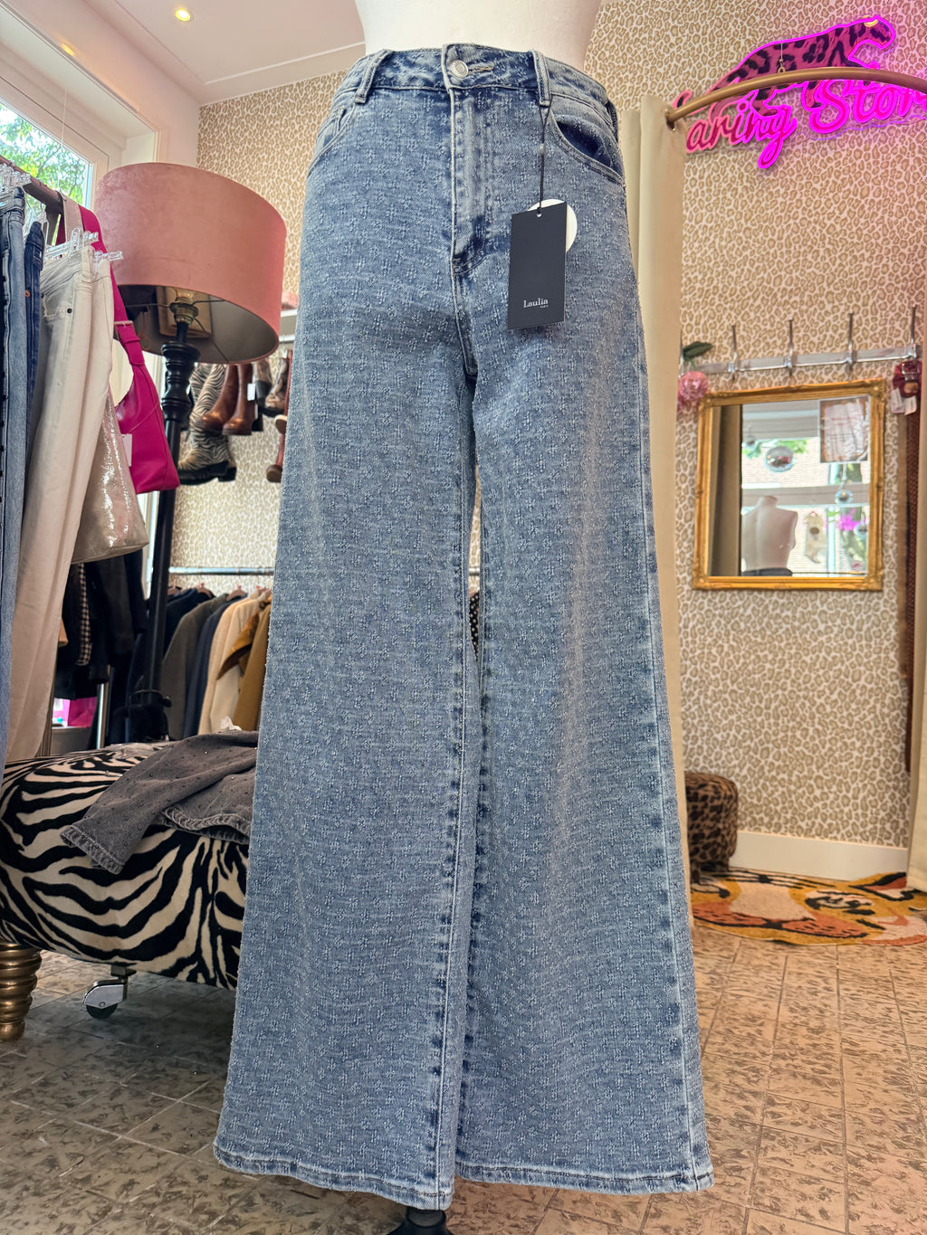 Laulia jeans maat L / EU size 40 (nieuw)