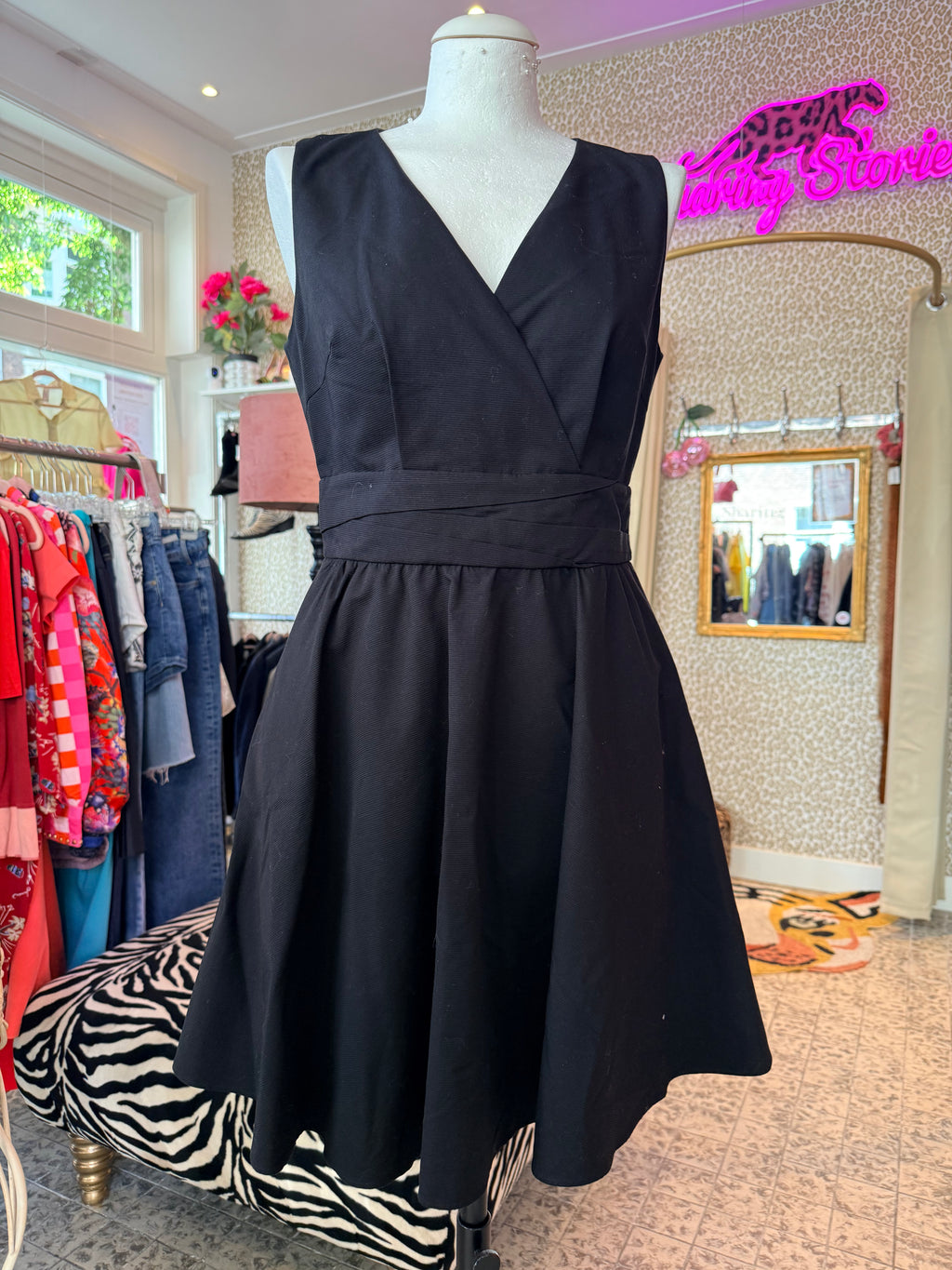 Tara Jarmon jurk maat 40 EU size L