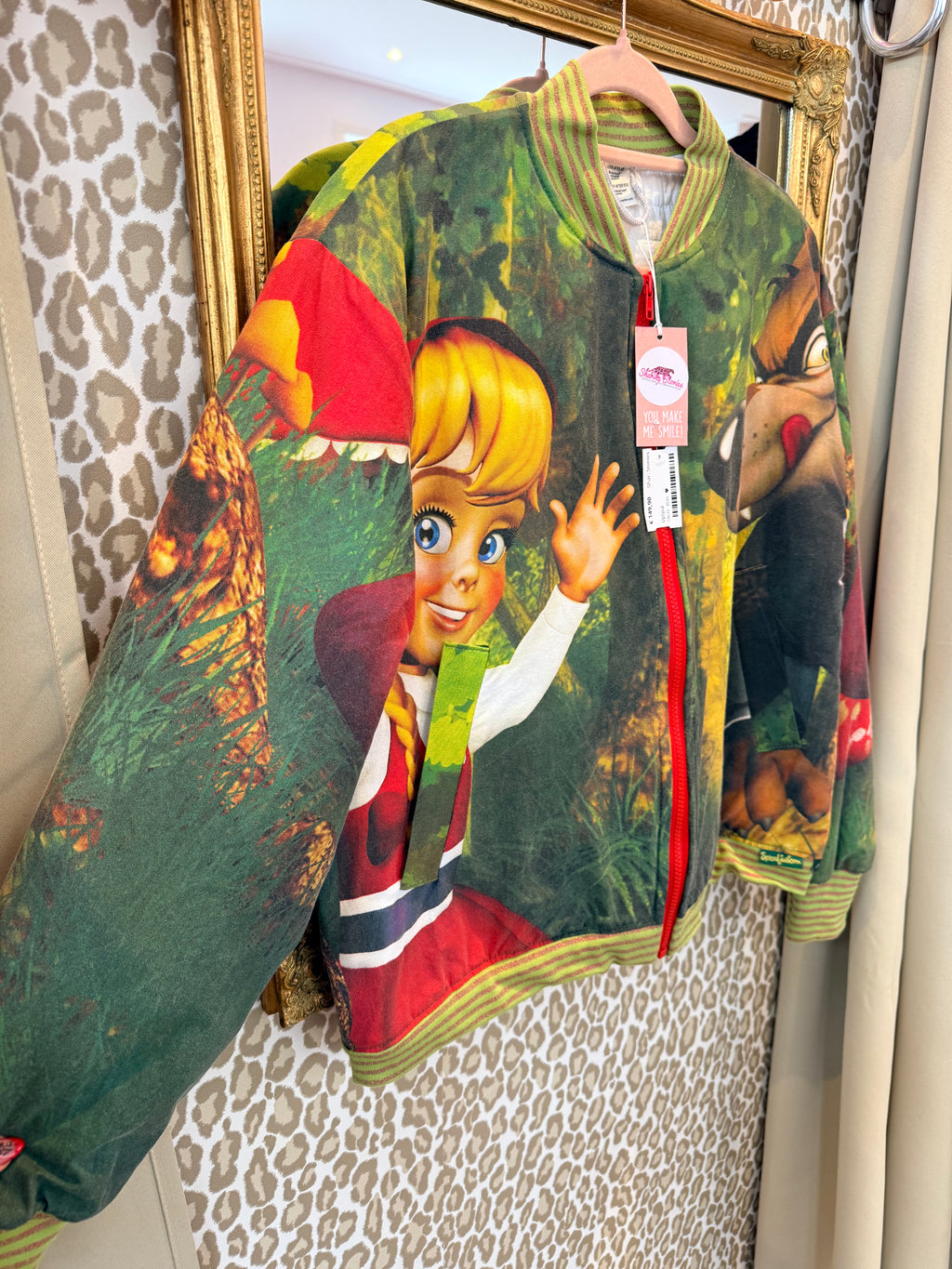 Handmade bomber by Upspul