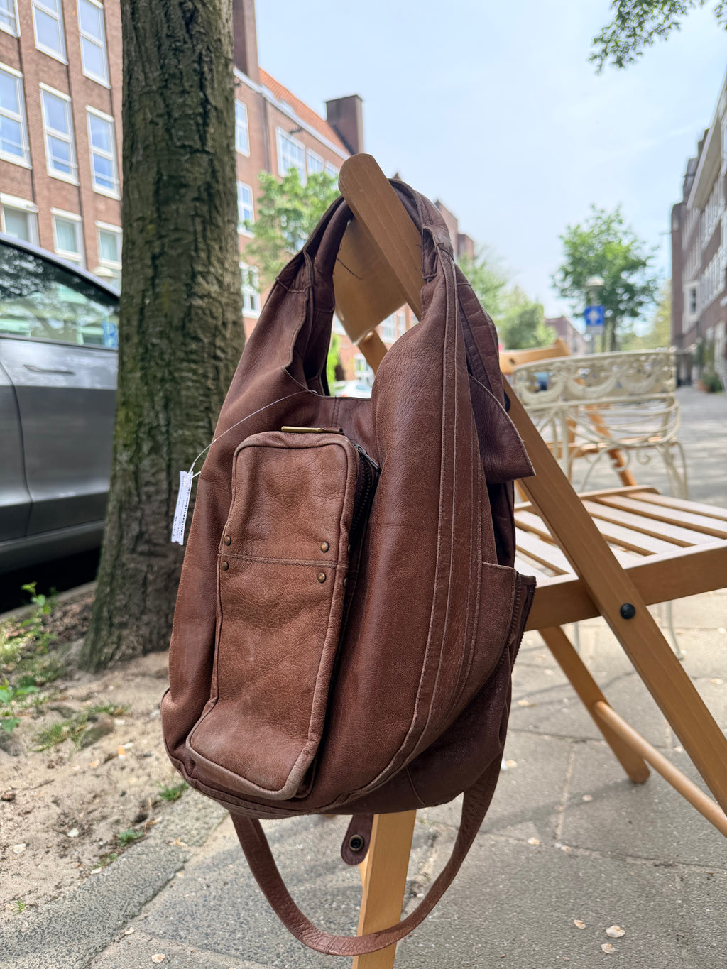 Chick on a mission tas