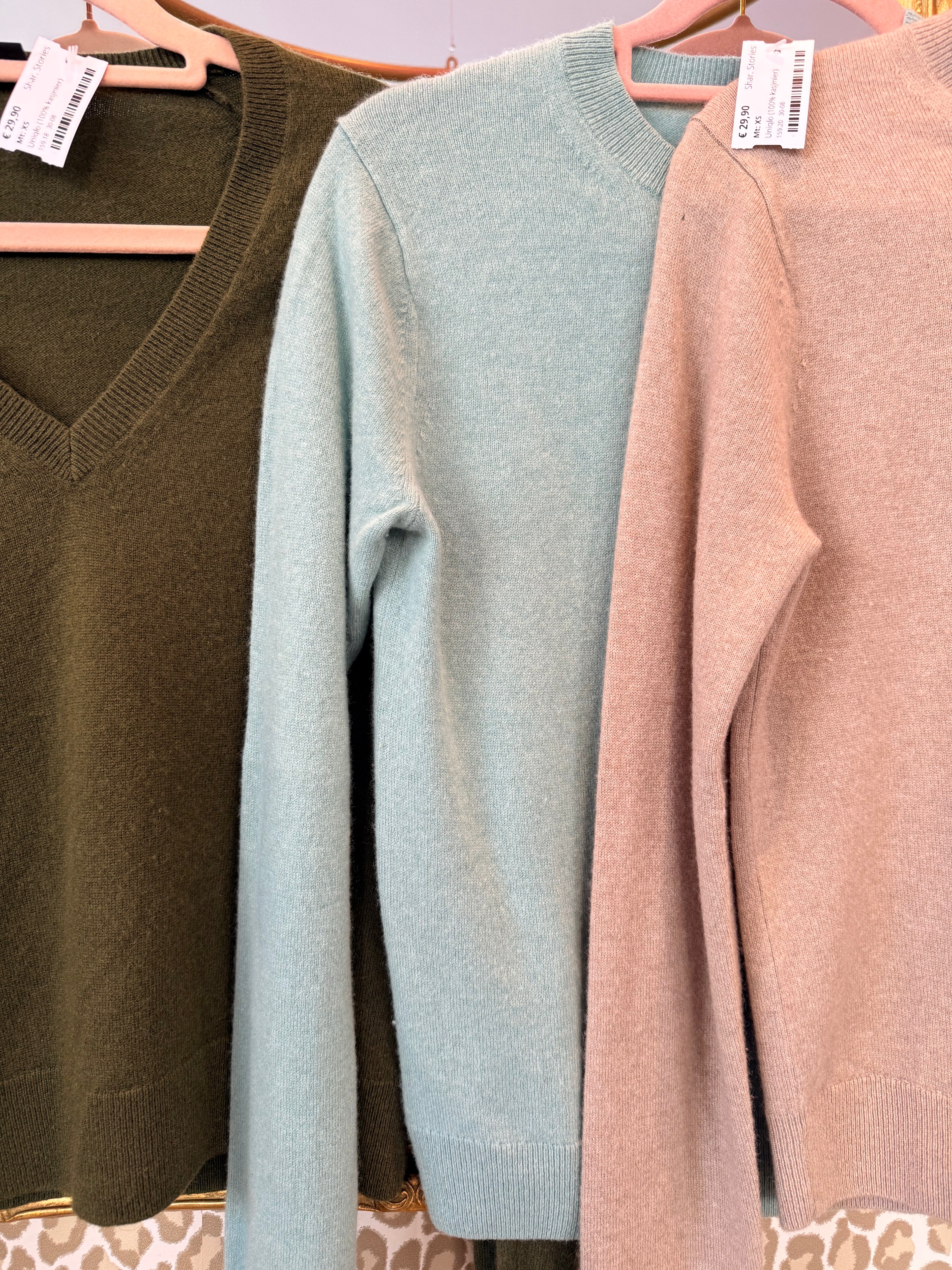 Uniqlo 100% kasjmier trui maat XS - set van 3