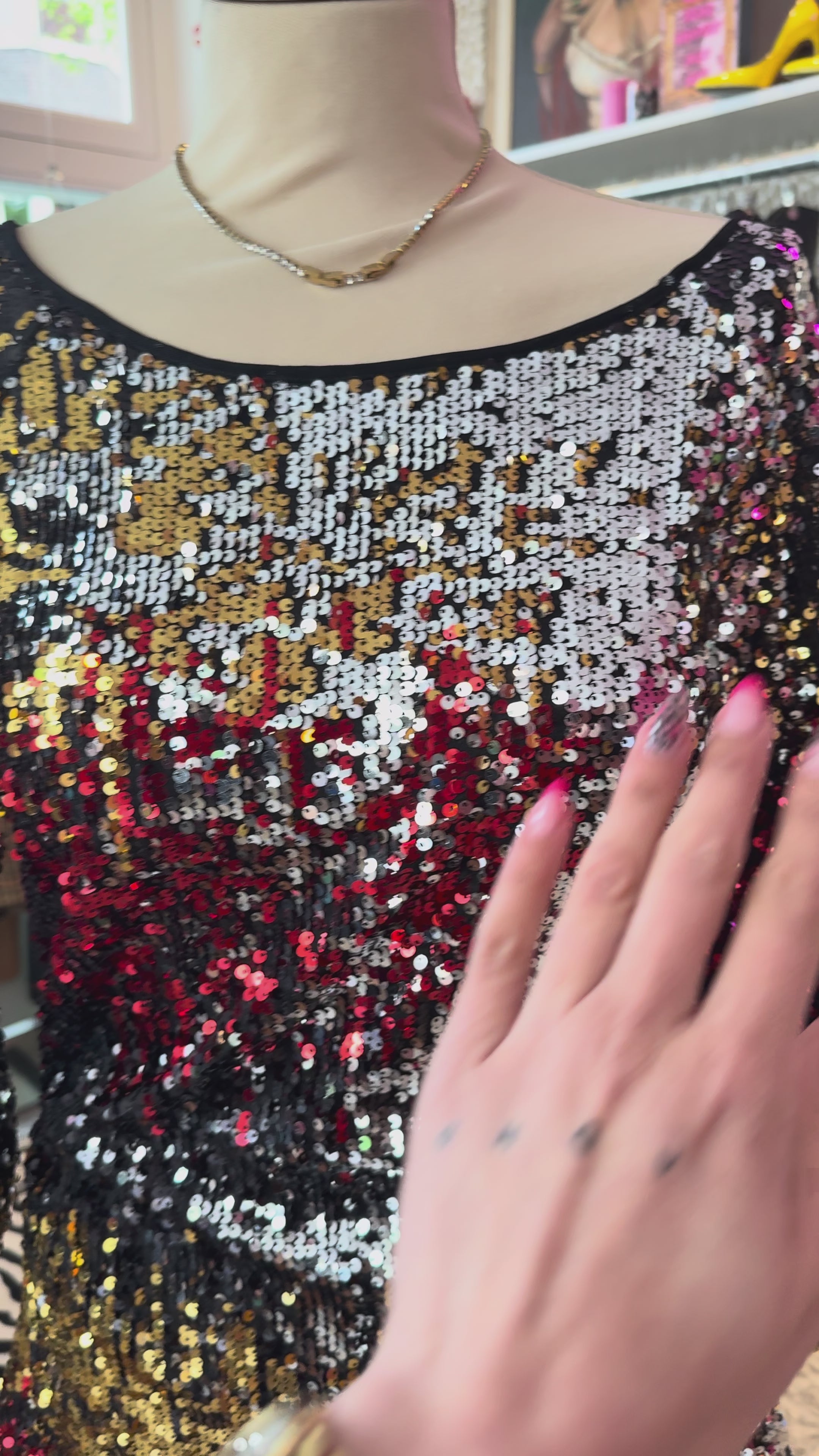 Glitter top/jurkje met open schouders maat M